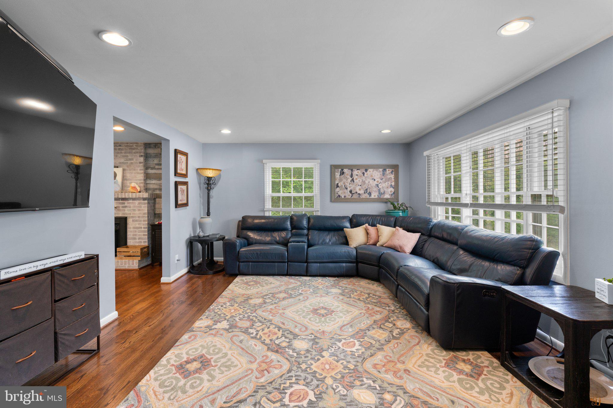 301 TERRYSYDE COURT