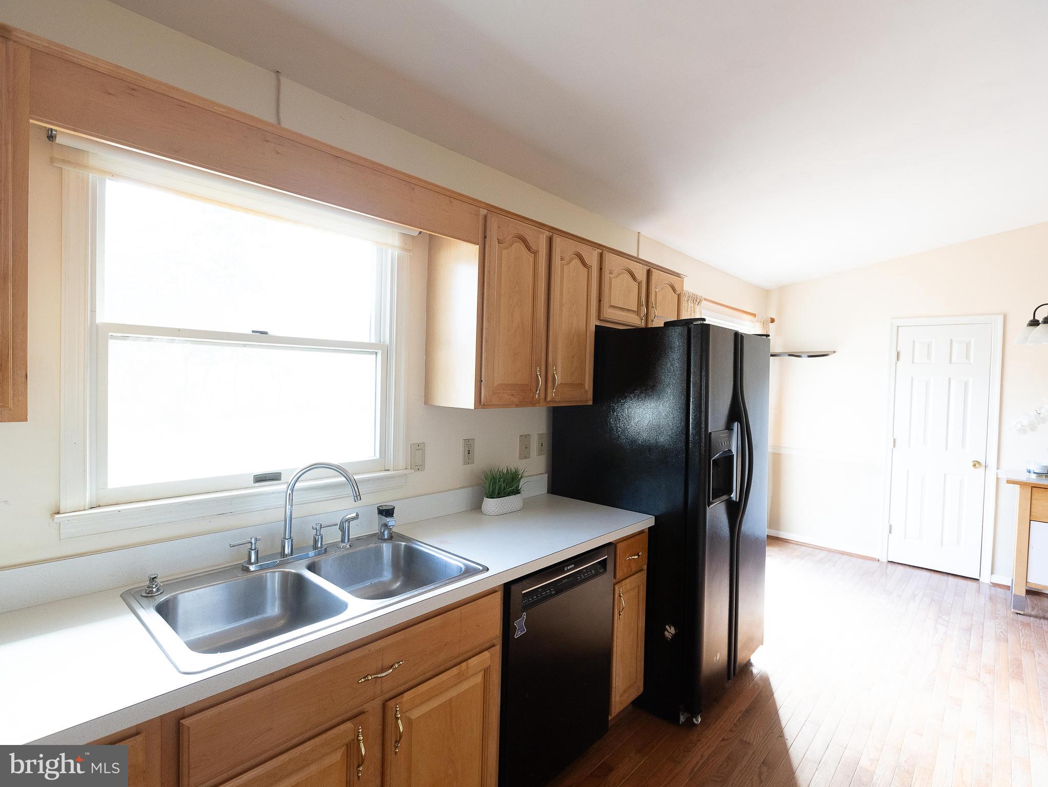 TOWN CREEK MANOR - Residential