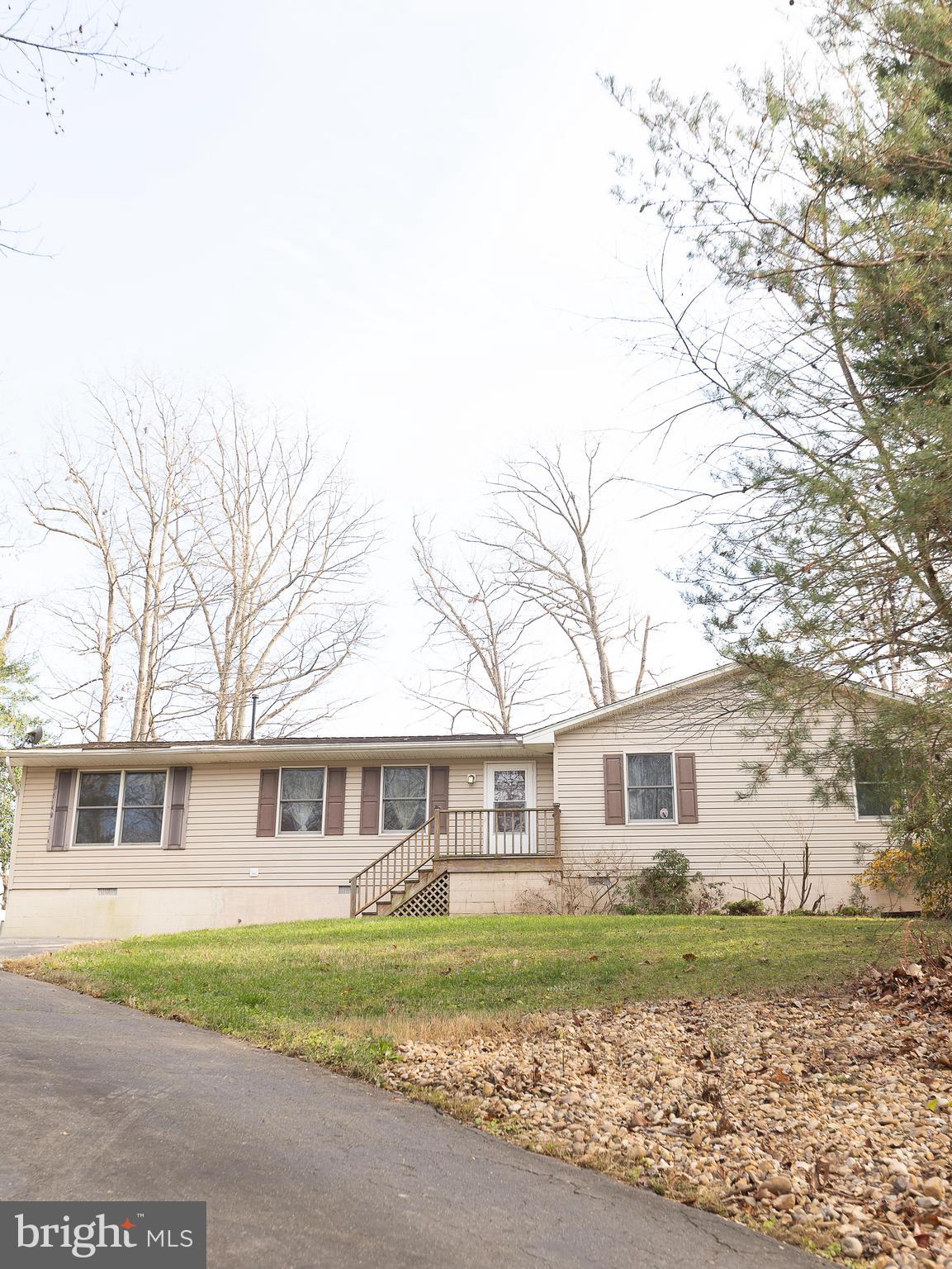 TOWN CREEK MANOR - Residential