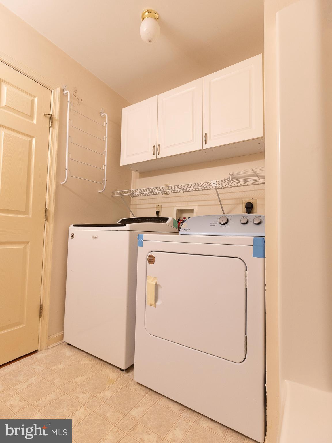 TOWN CREEK MANOR - Residential