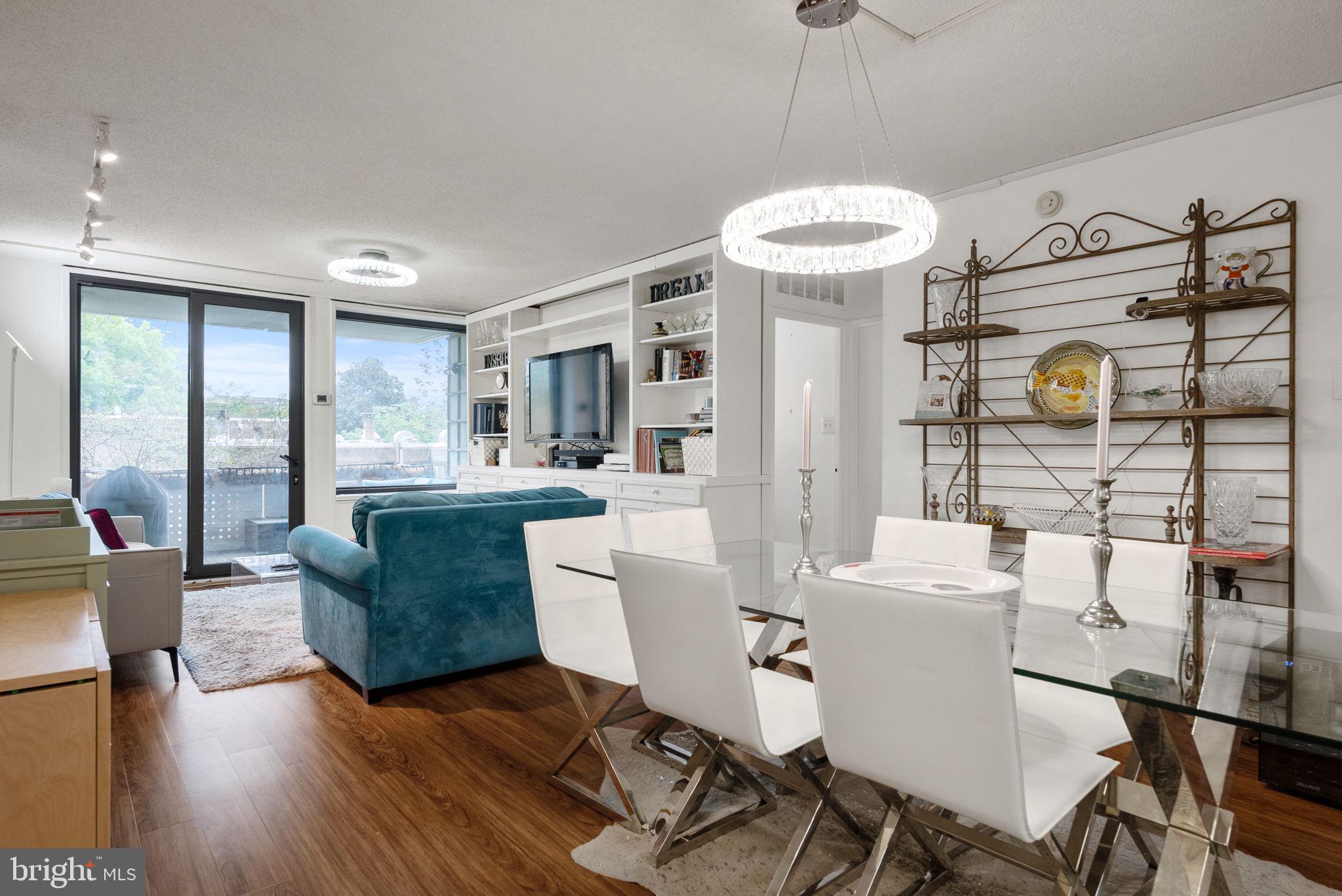 1250 4TH STREET SW W107