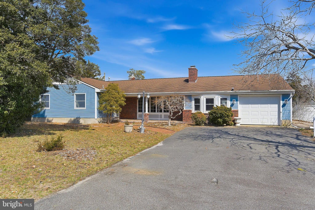 Photo of 284 Country Club Boulevard, TUCKERTON, NJ 08087 (MLS # NJOC2040748)