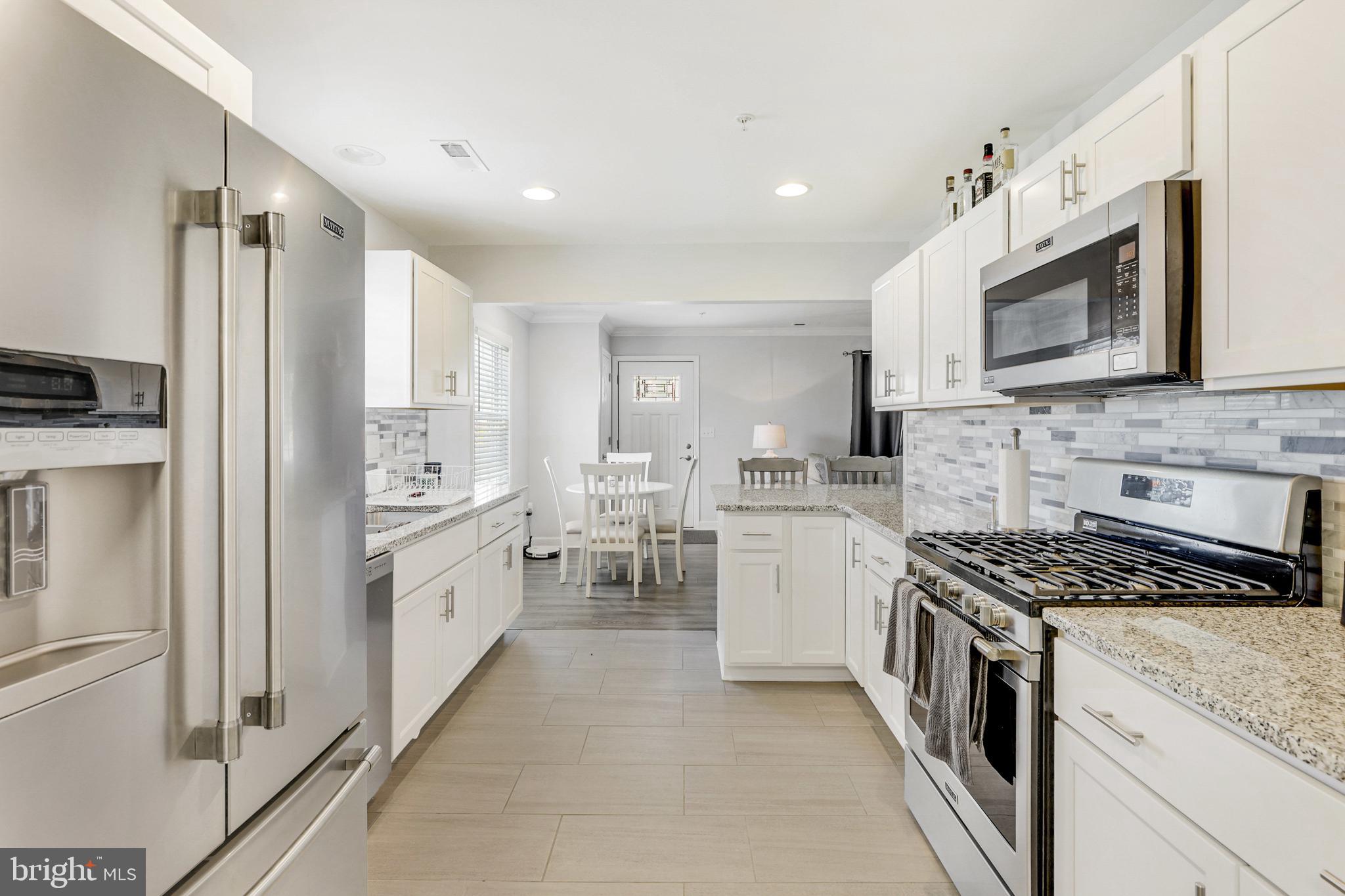 ABERDEEN HILLS - Residential