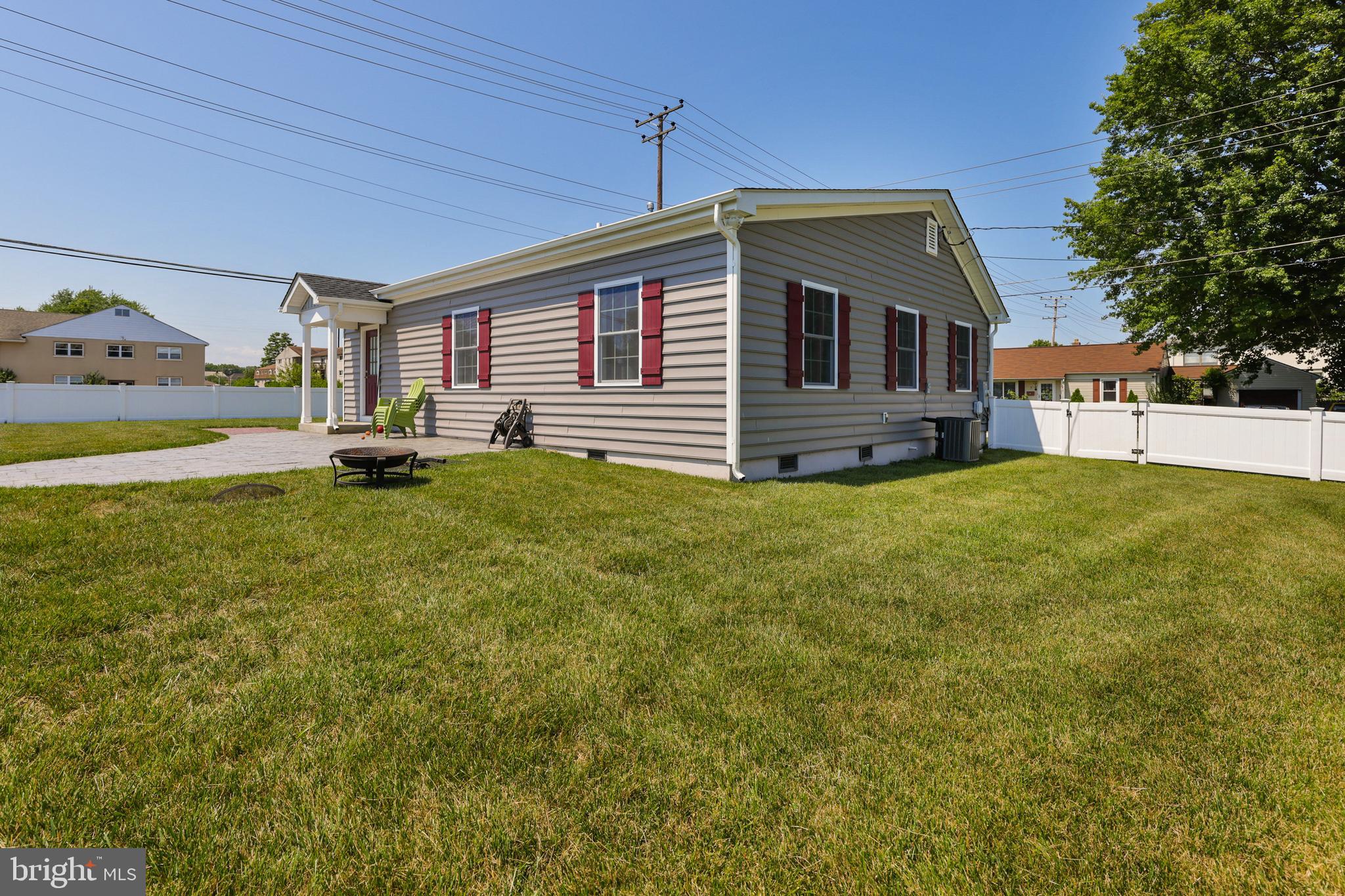 ABERDEEN HILLS - Residential