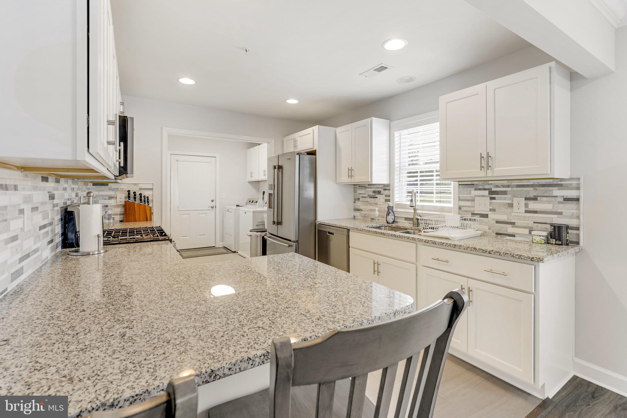 ABERDEEN HILLS - Residential