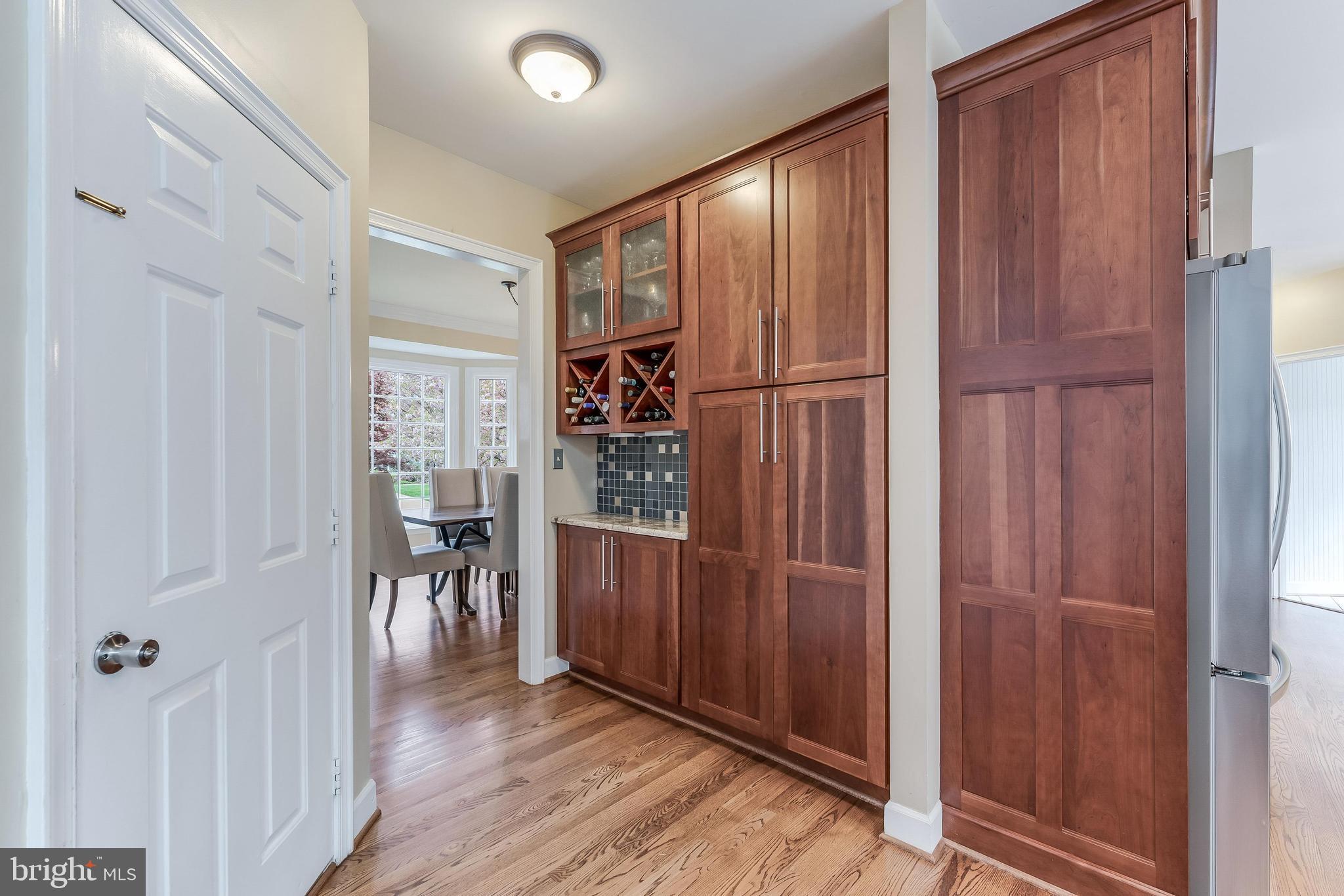 CHANTILLY HIGHLANDS - Residential