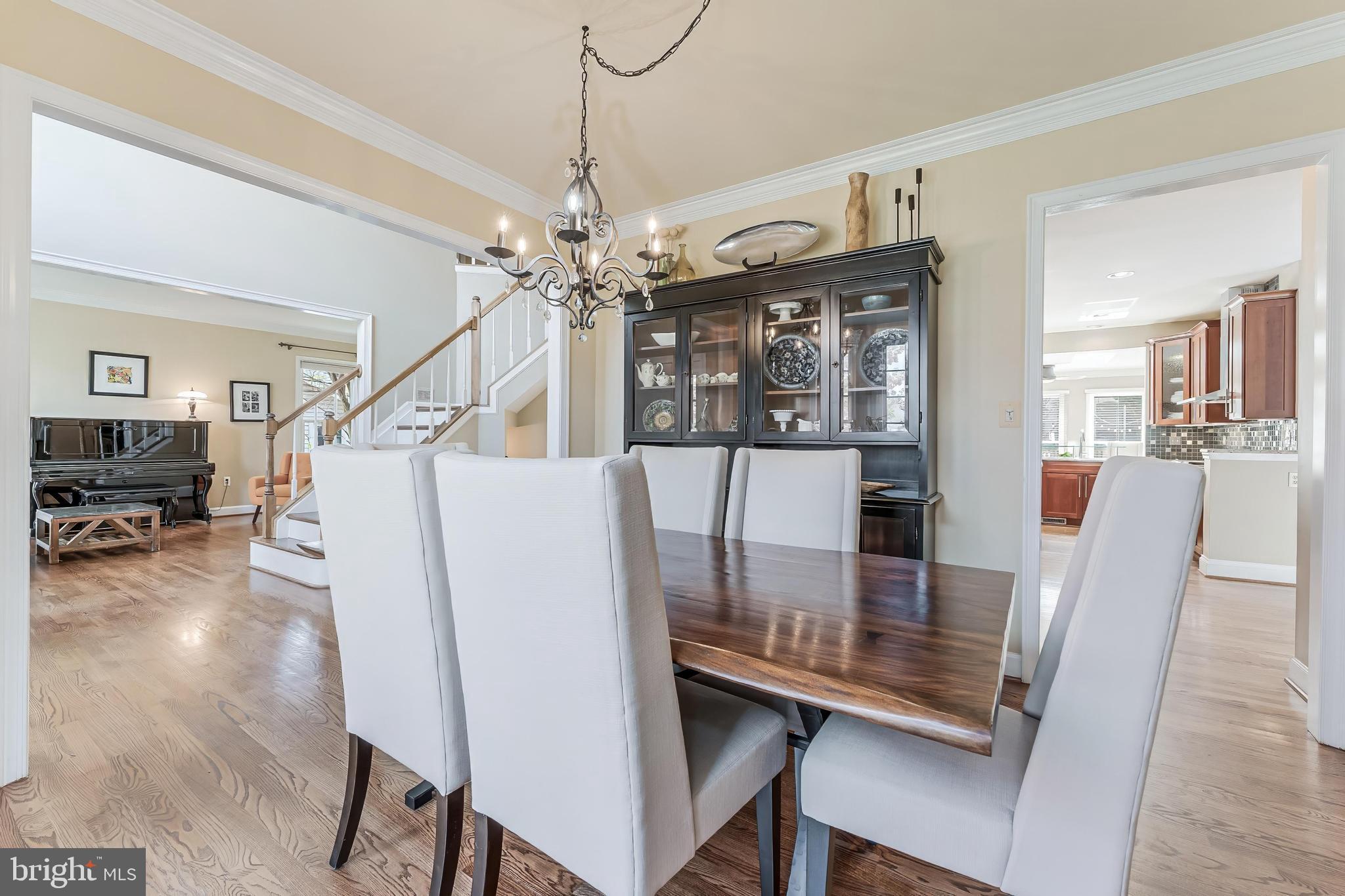 CHANTILLY HIGHLANDS - Residential