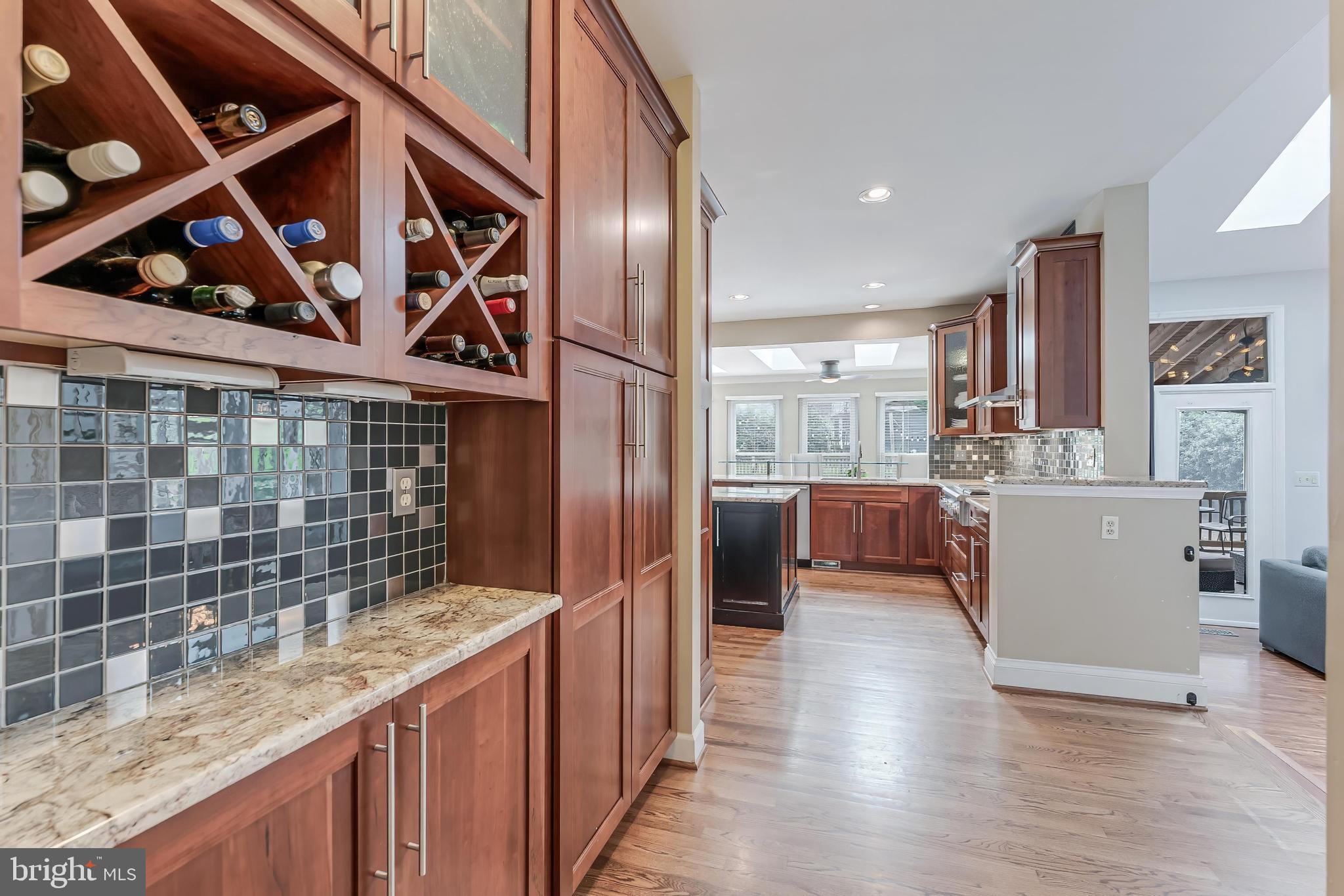 CHANTILLY HIGHLANDS - Residential