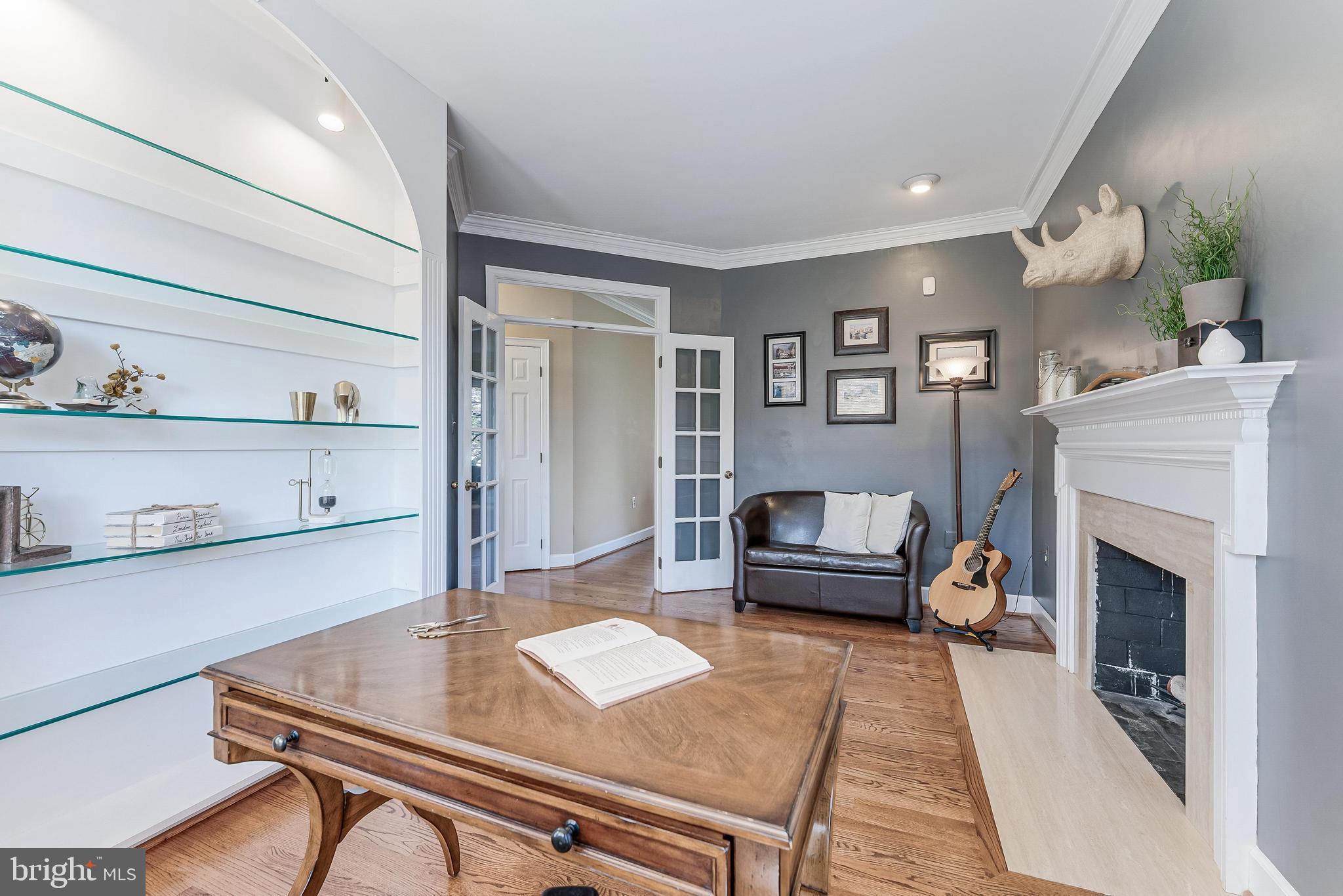 CHANTILLY HIGHLANDS - Residential