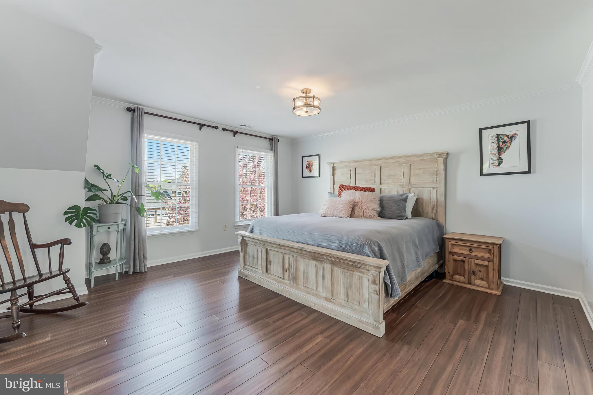 CHANTILLY HIGHLANDS - Residential