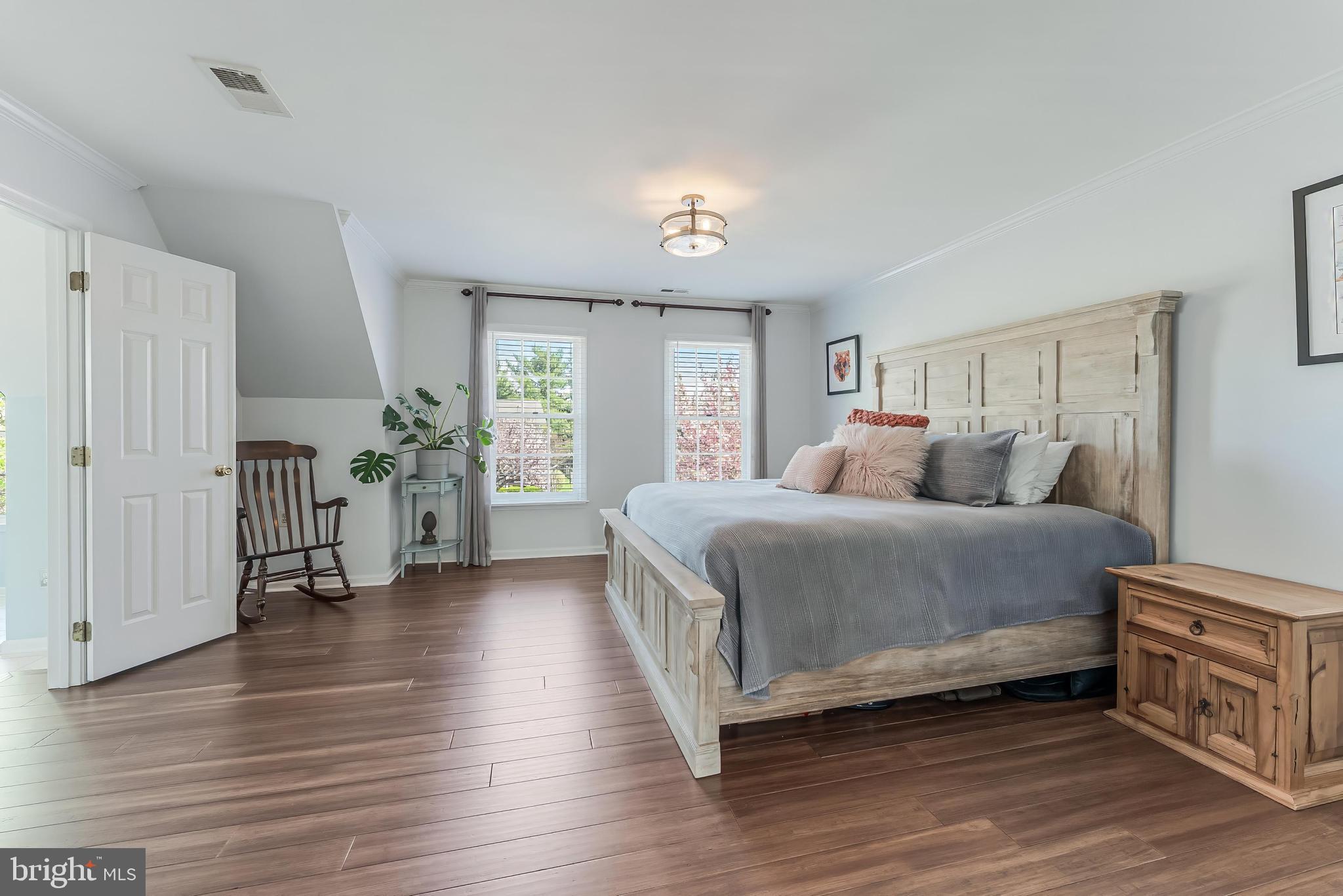 CHANTILLY HIGHLANDS - Residential