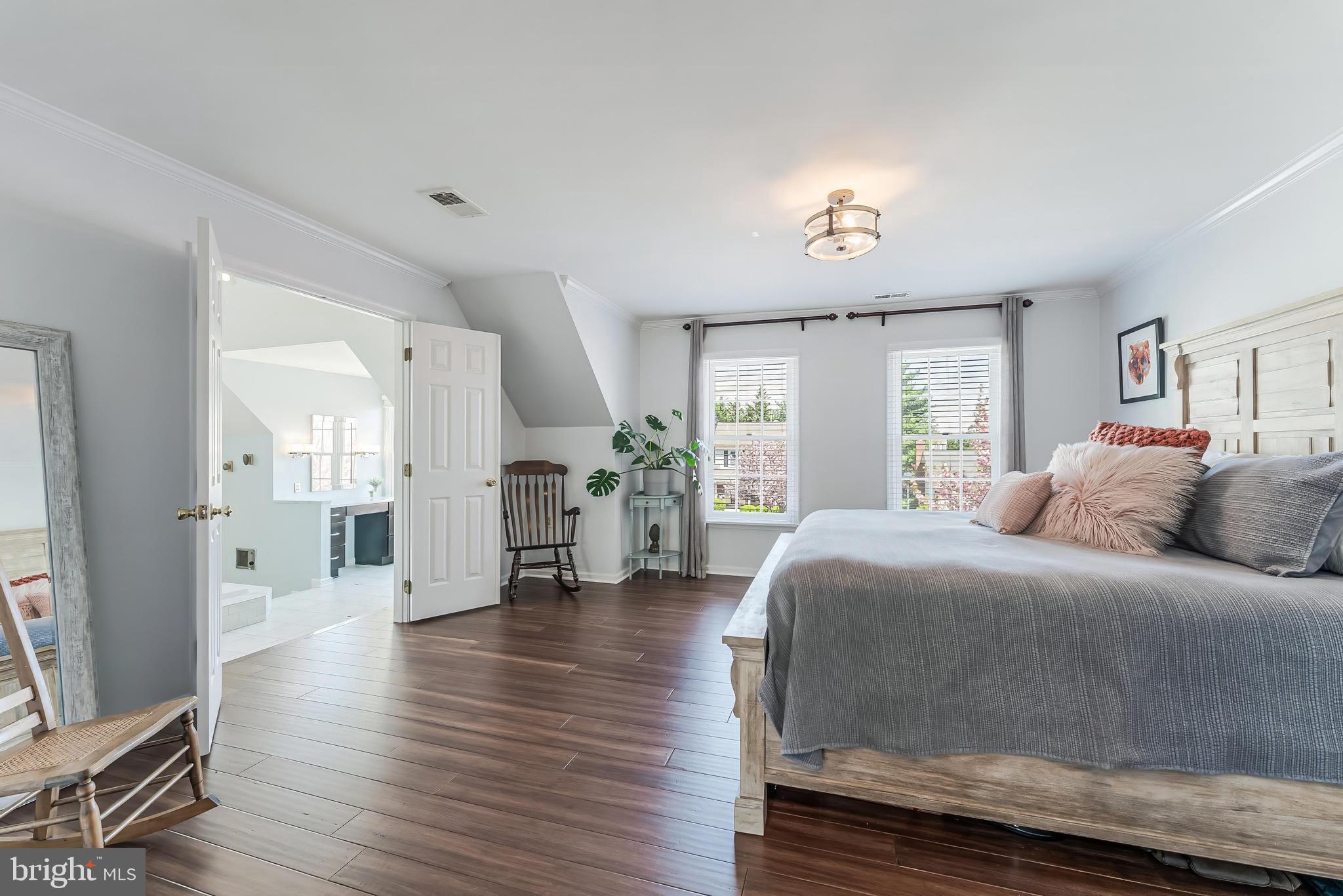 CHANTILLY HIGHLANDS - Residential