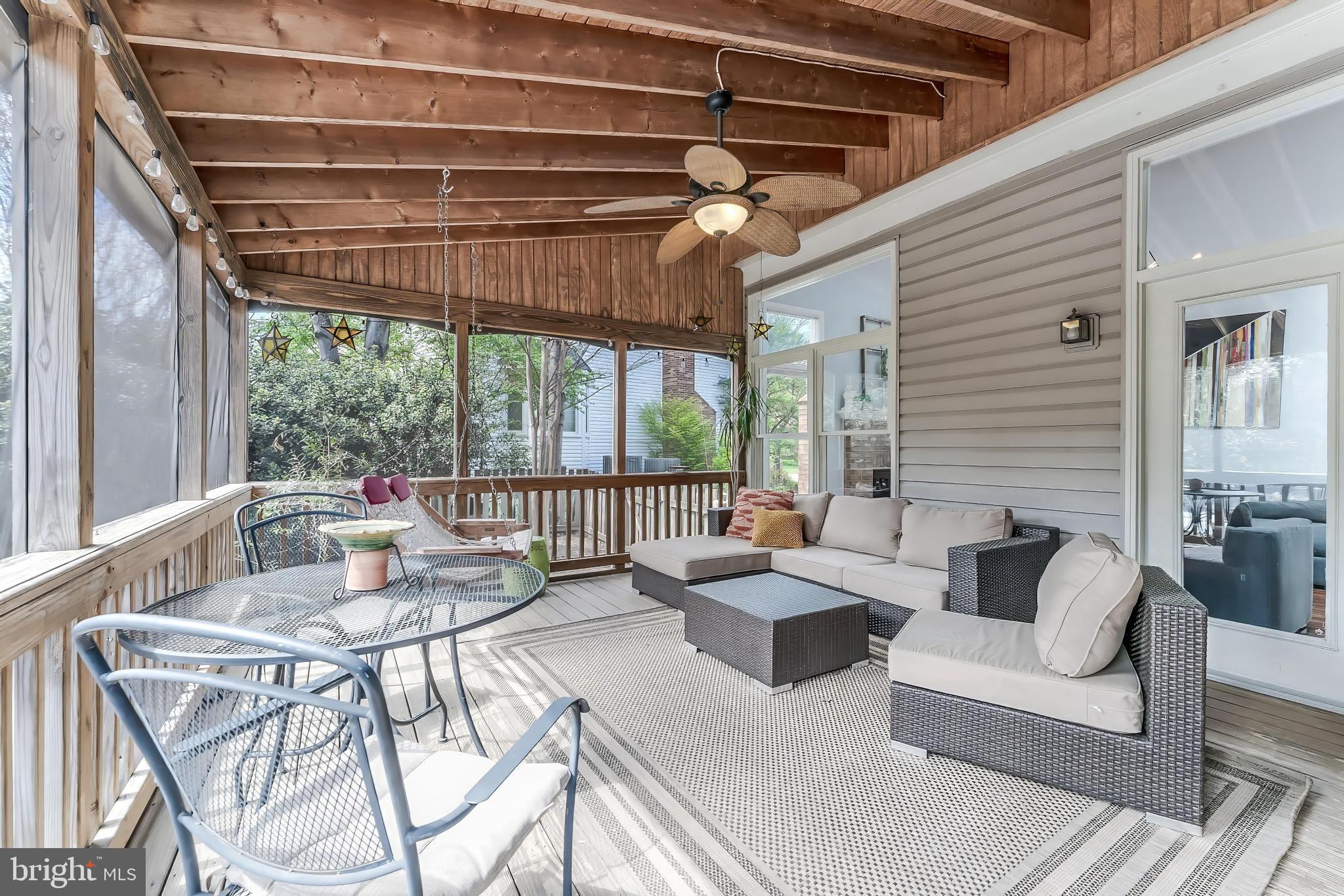 CHANTILLY HIGHLANDS - Residential