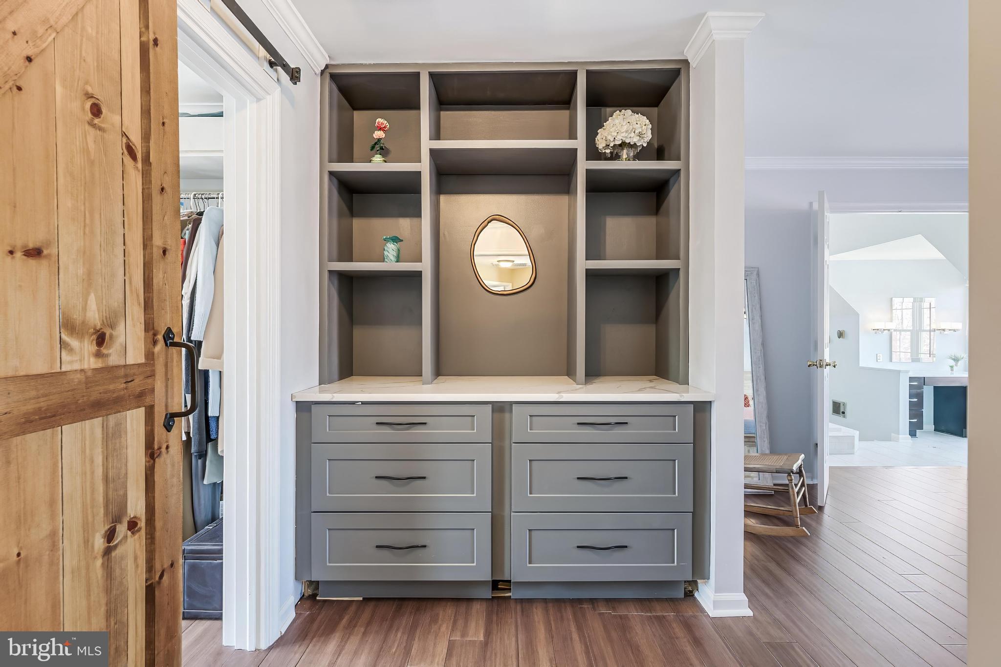 CHANTILLY HIGHLANDS - Residential