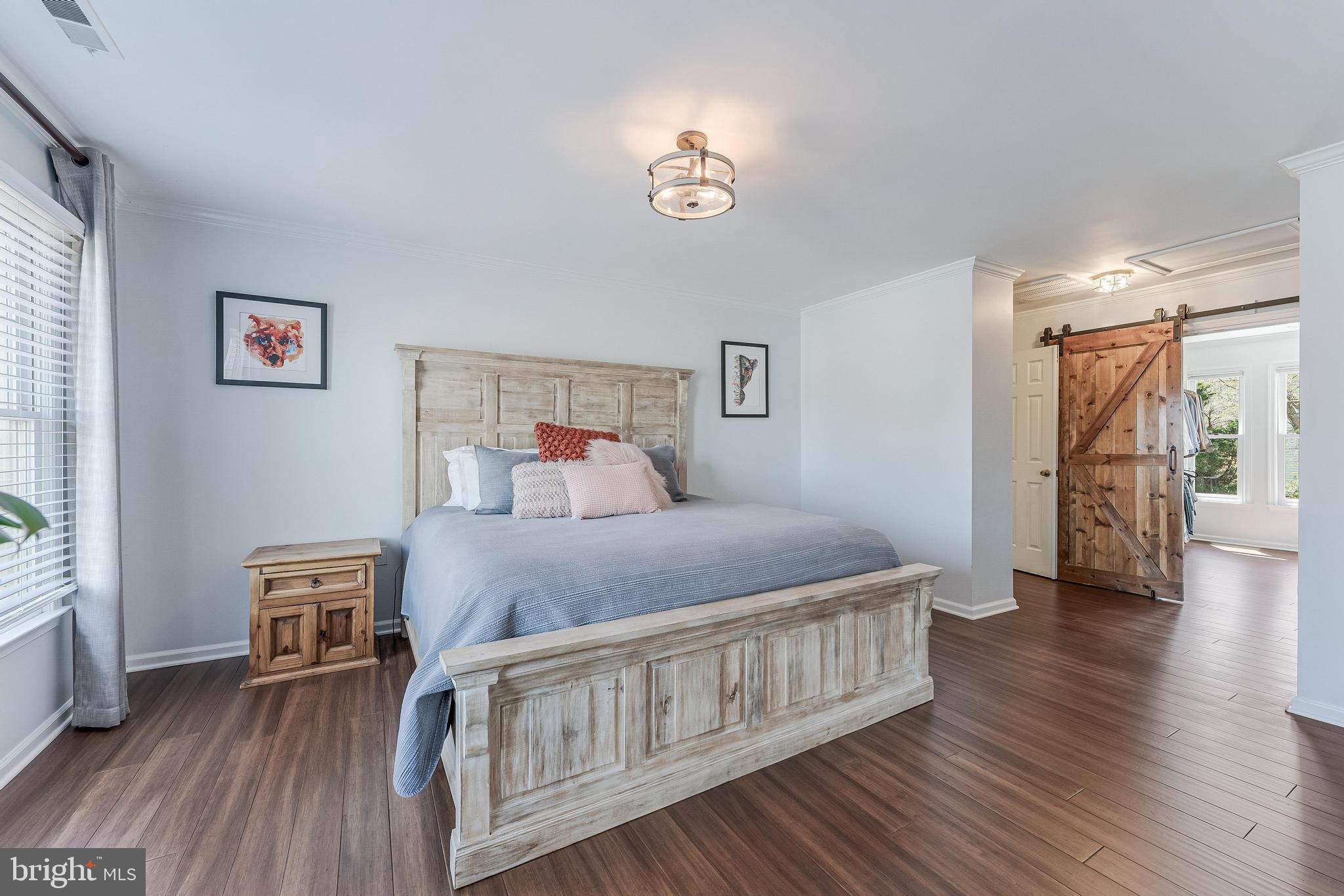 CHANTILLY HIGHLANDS - Residential