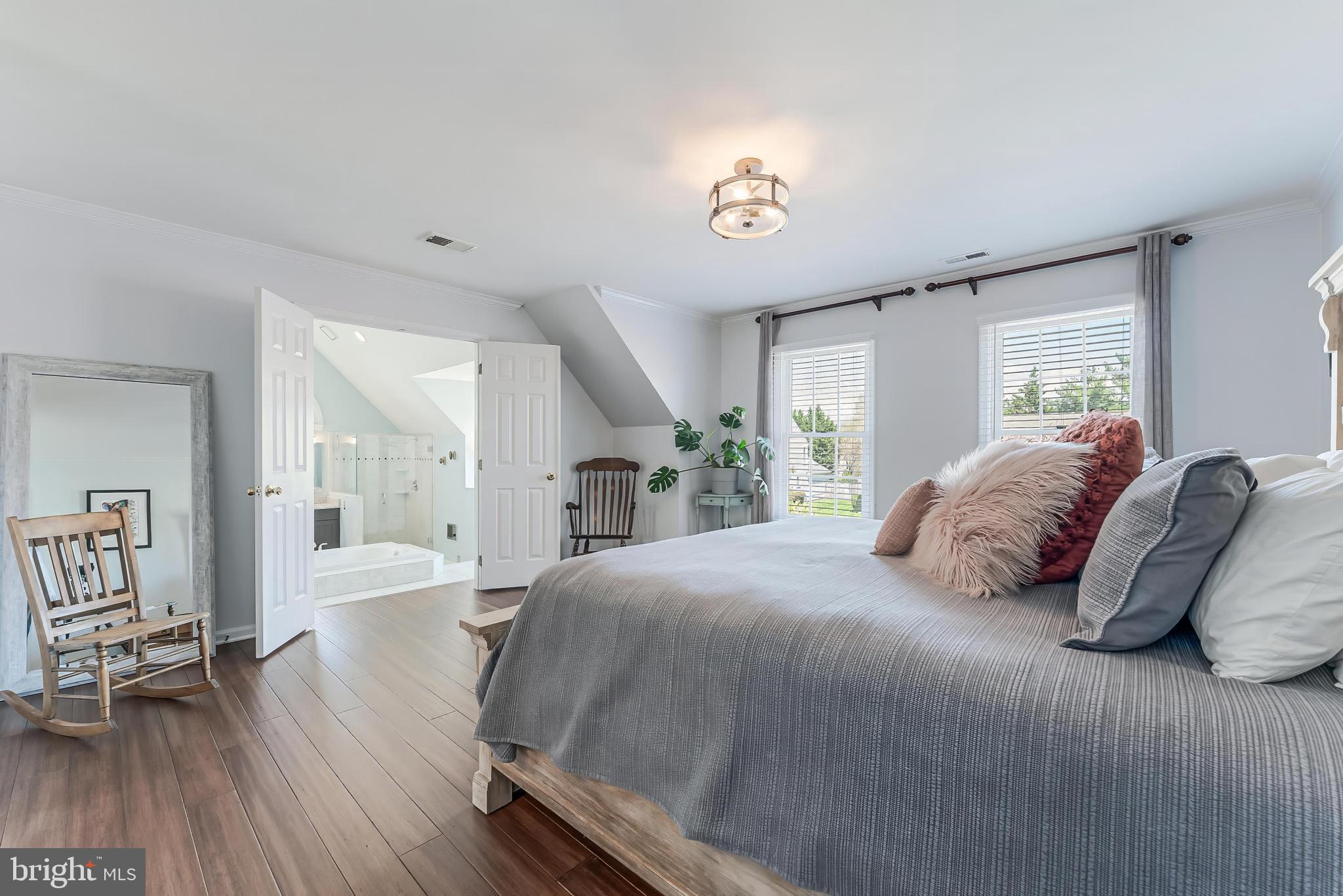 CHANTILLY HIGHLANDS - Residential