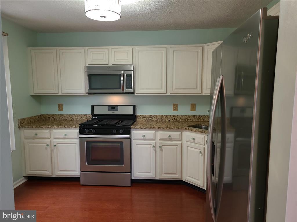 SOCIETY HILL - Residential Lease