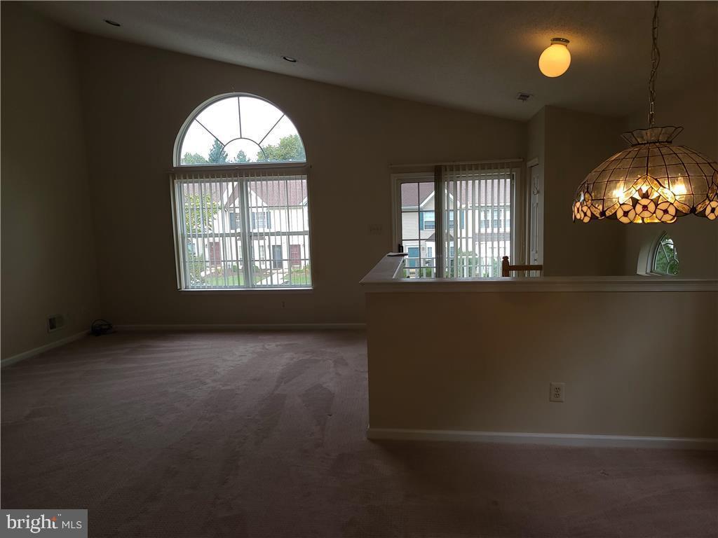 SOCIETY HILL - Residential Lease