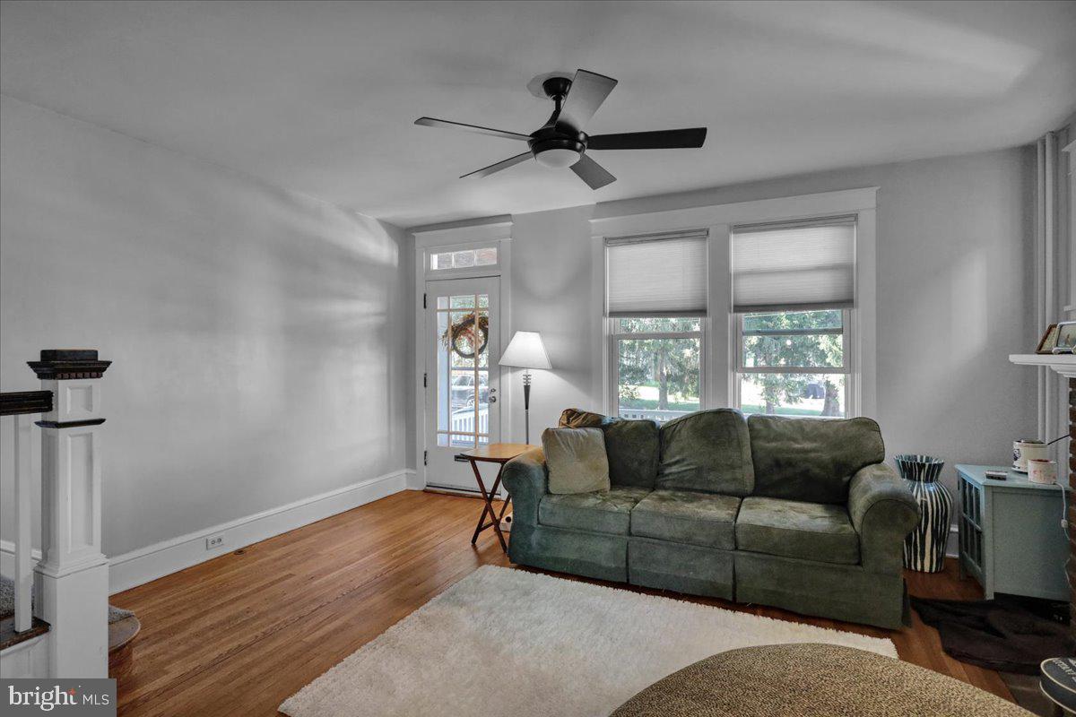 HAMILTON PARK - Residential