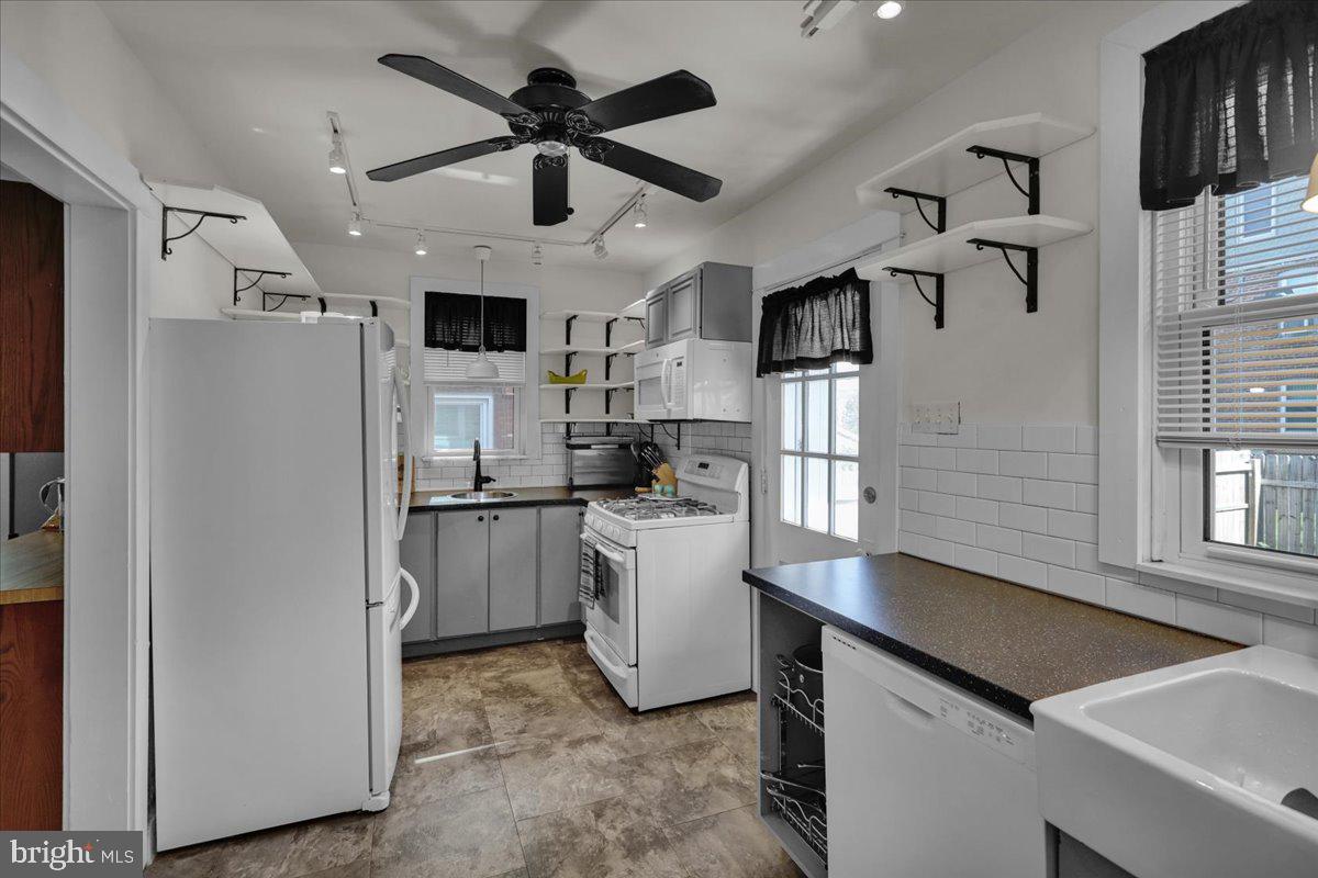 HAMILTON PARK - Residential