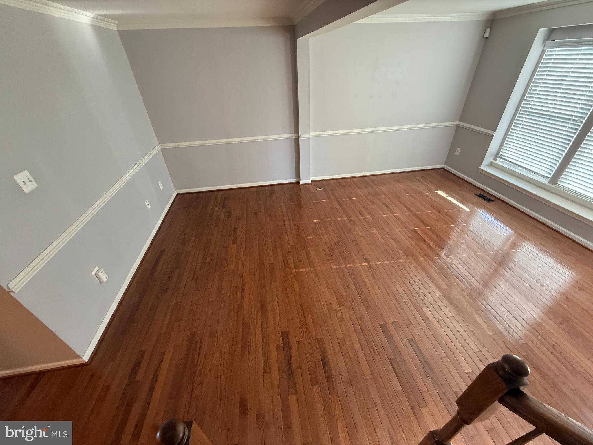 VILLAGE TOWNS - Residential Lease