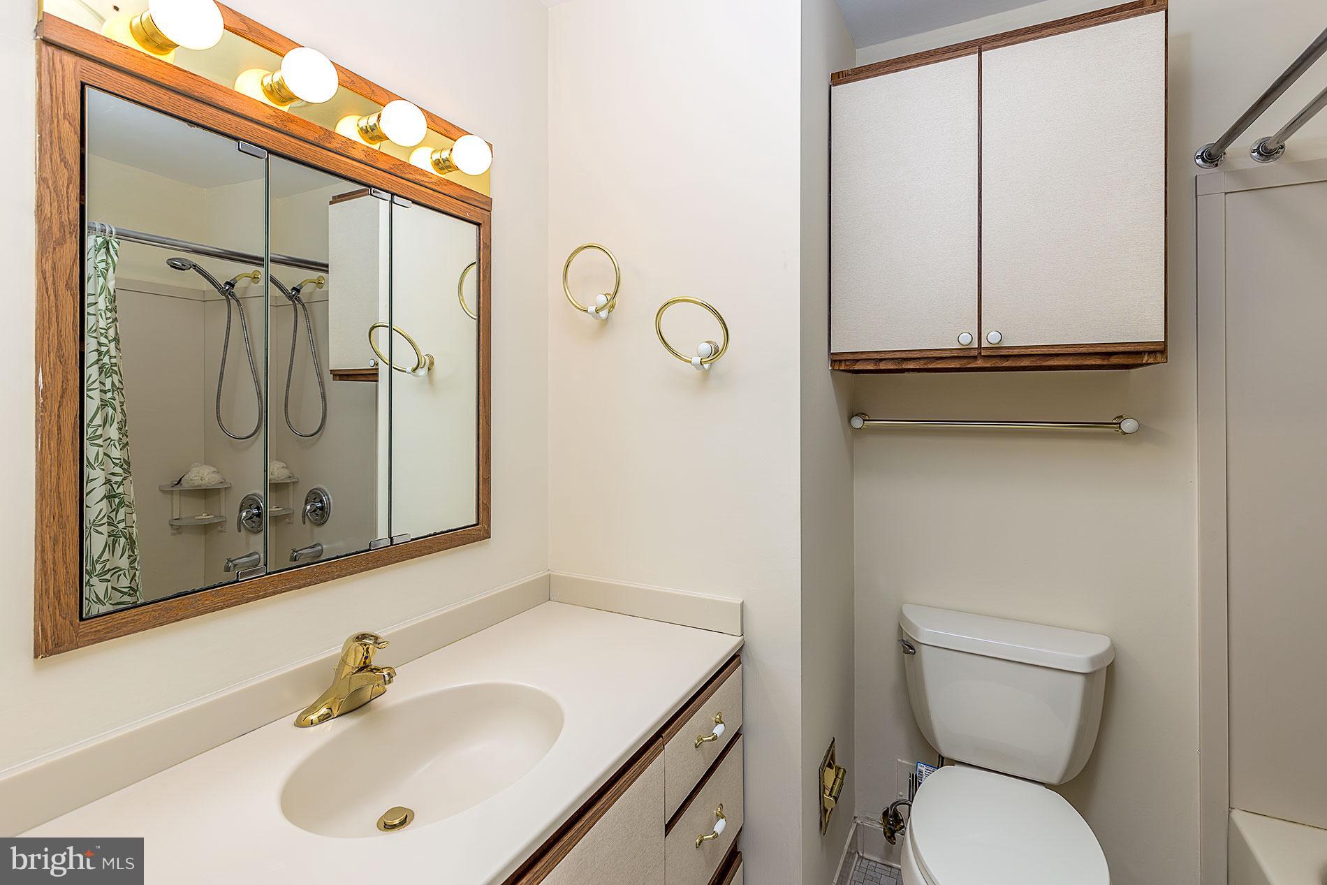 RAVENSWORTH GROVE - Residential