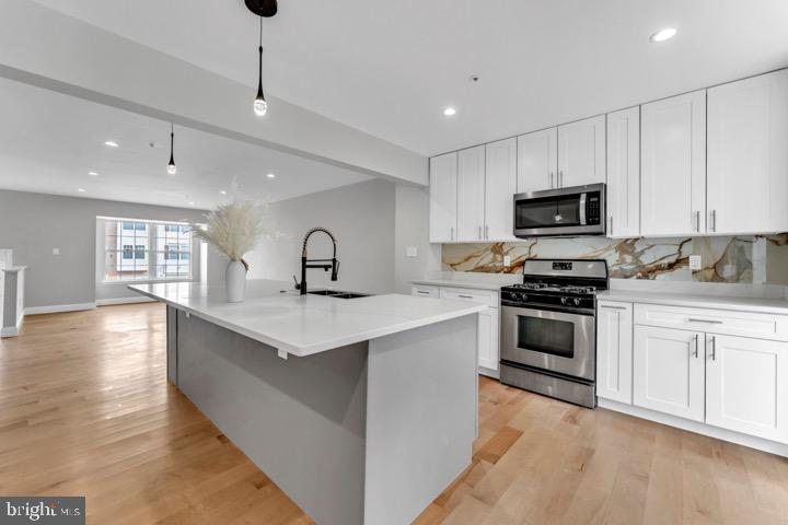 PIN OAK VILLAGE - Residential