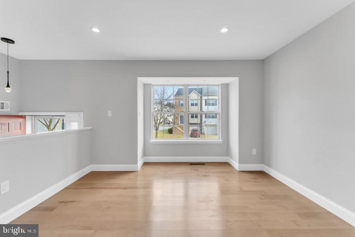 PIN OAK VILLAGE - Residential