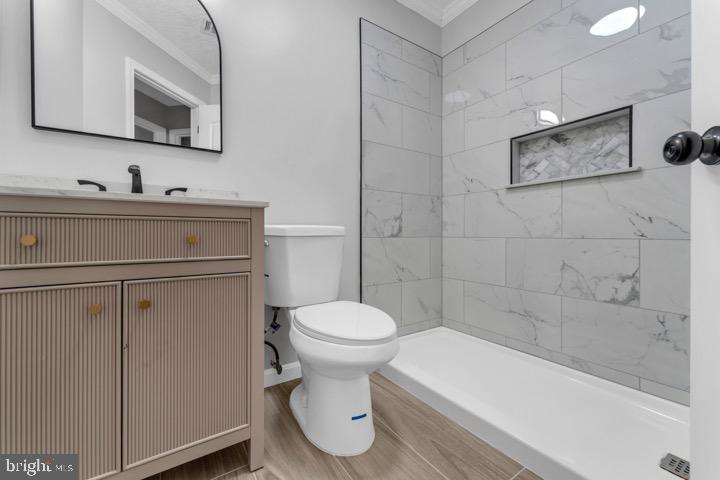 PIN OAK VILLAGE - Residential