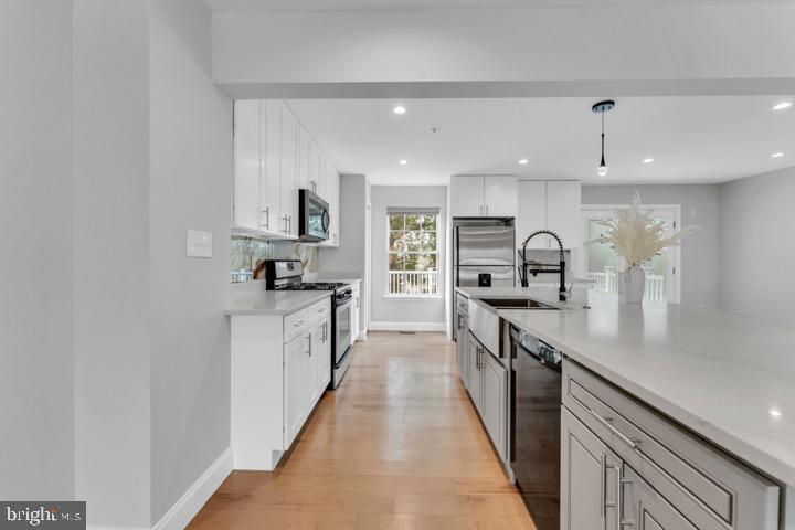 PIN OAK VILLAGE - Residential