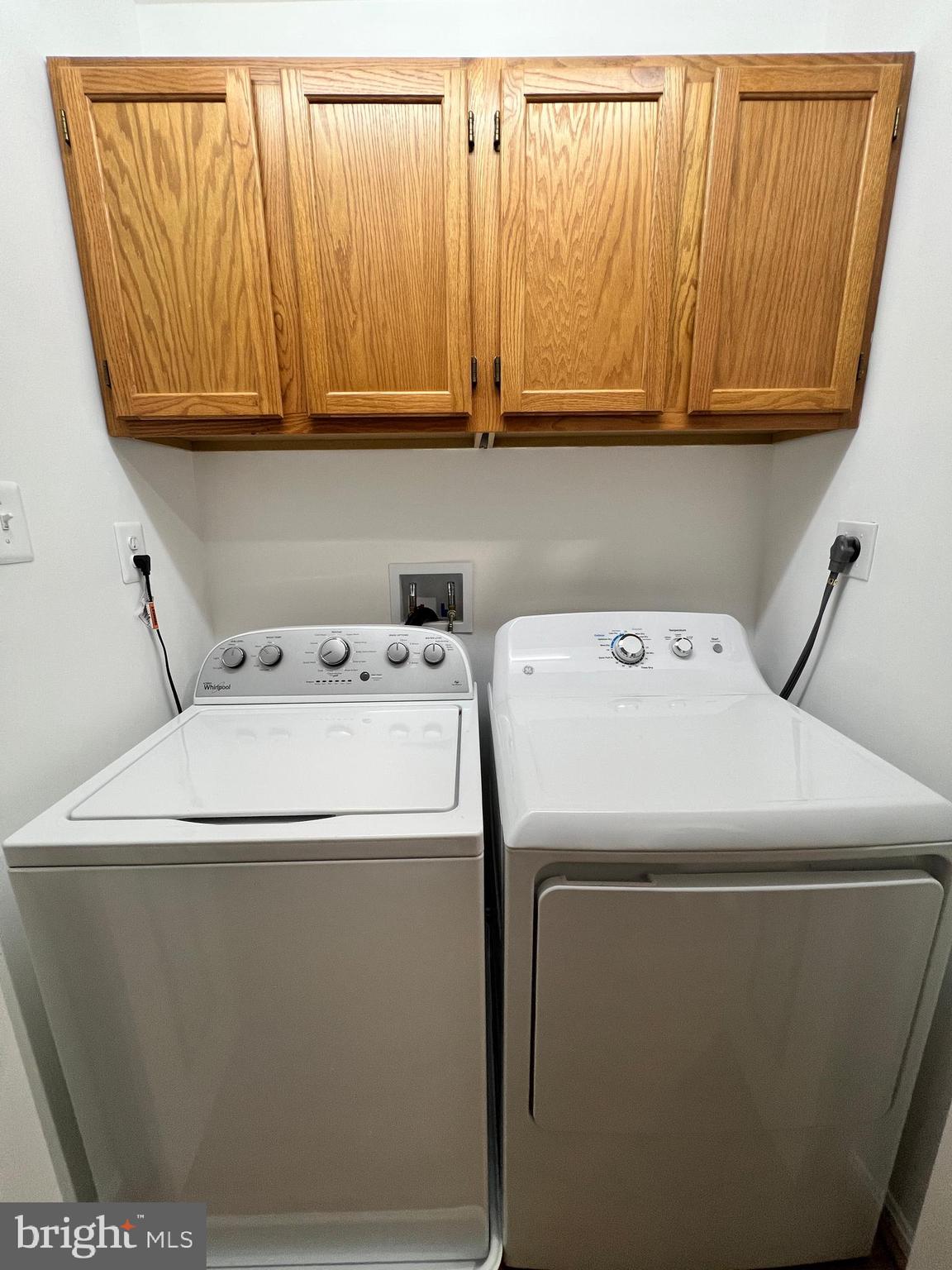 CHERRY VIEW PARK - Residential Lease