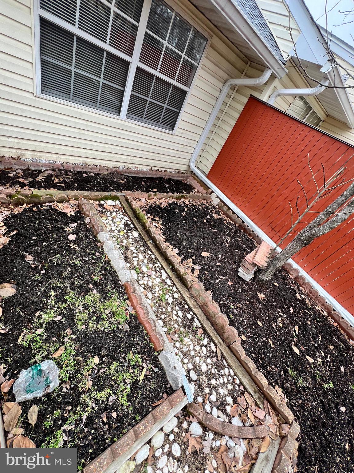 CHERRY VIEW PARK - Residential Lease