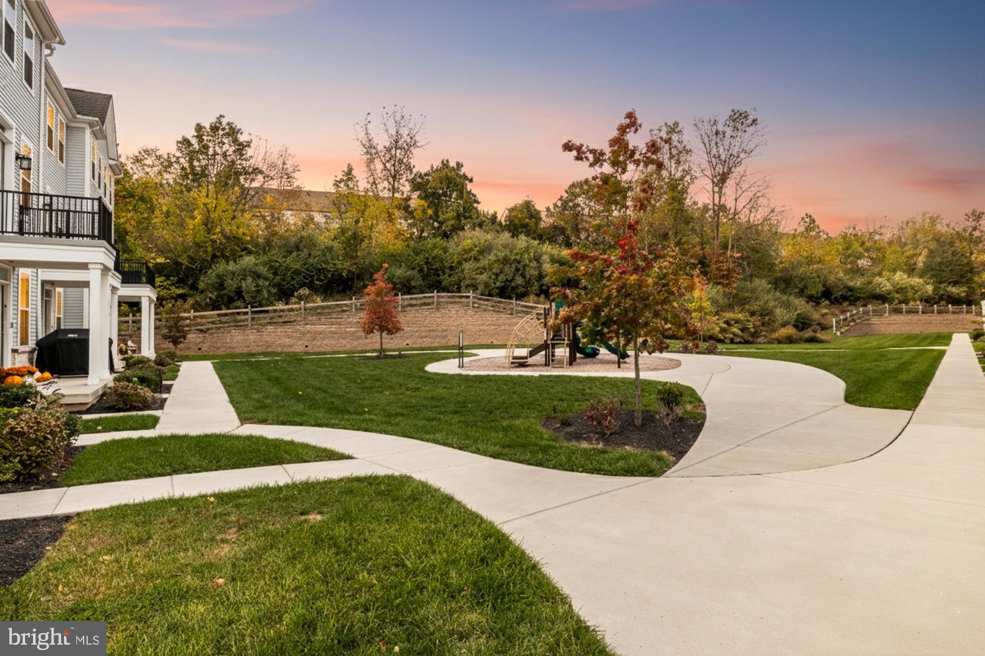 STEELPOINTE - Residential