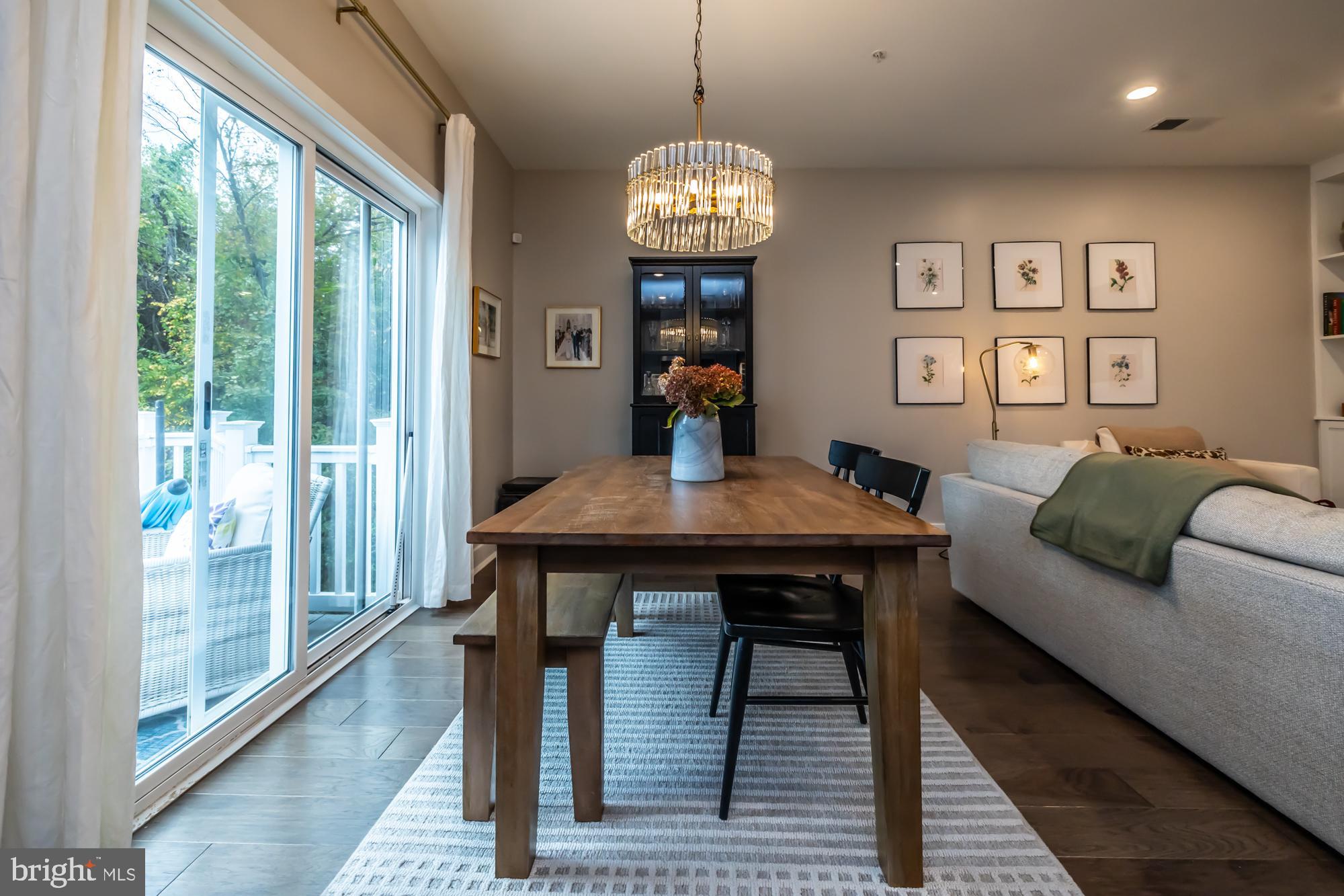 STEELPOINTE - Residential