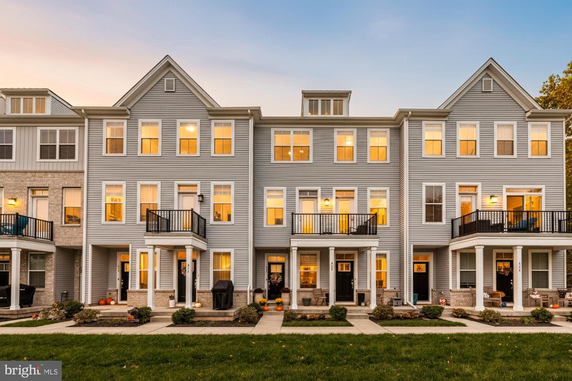 STEELPOINTE - Residential