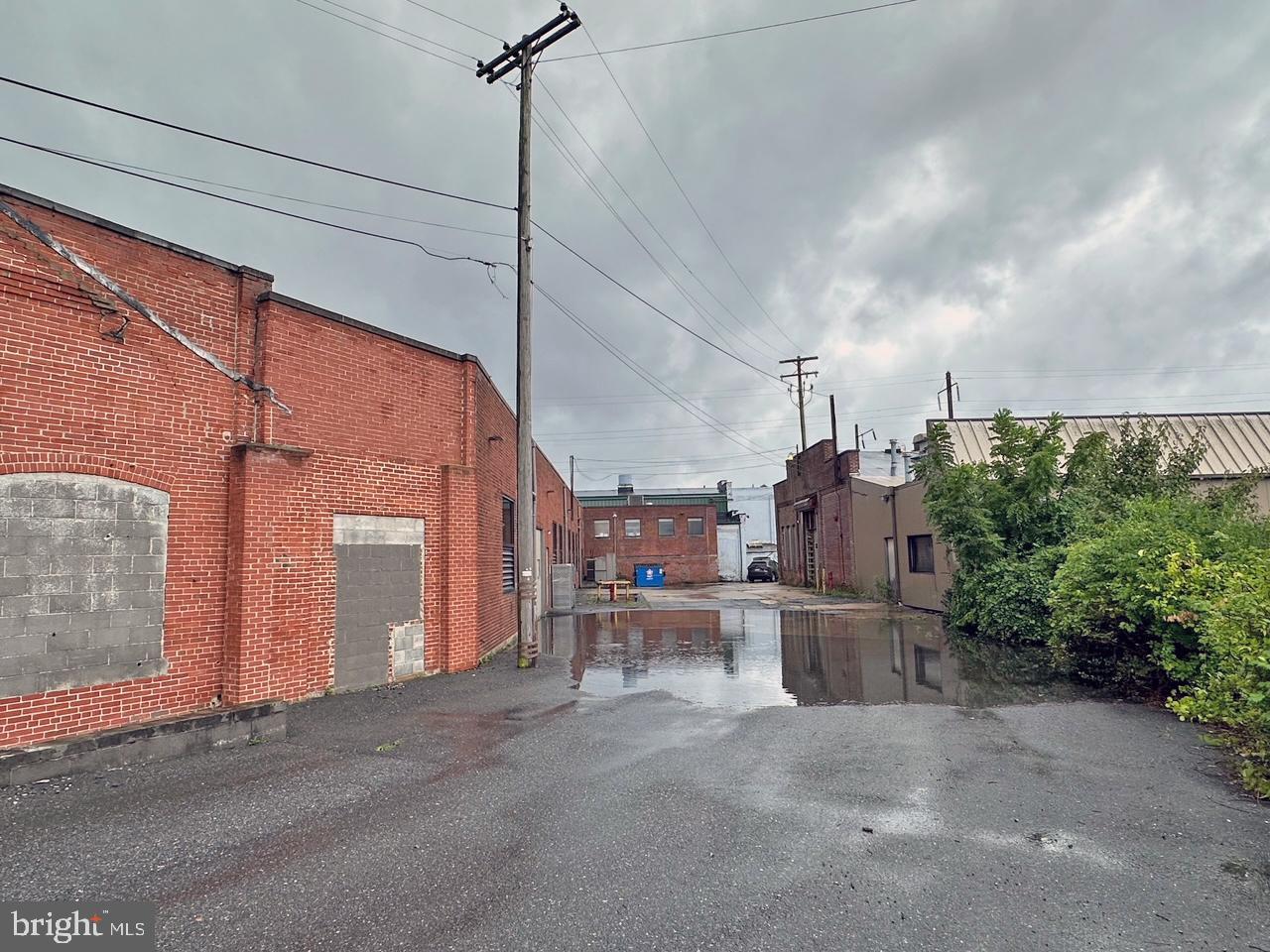 LANCASTER CITY ANNEX - Commercial Lease