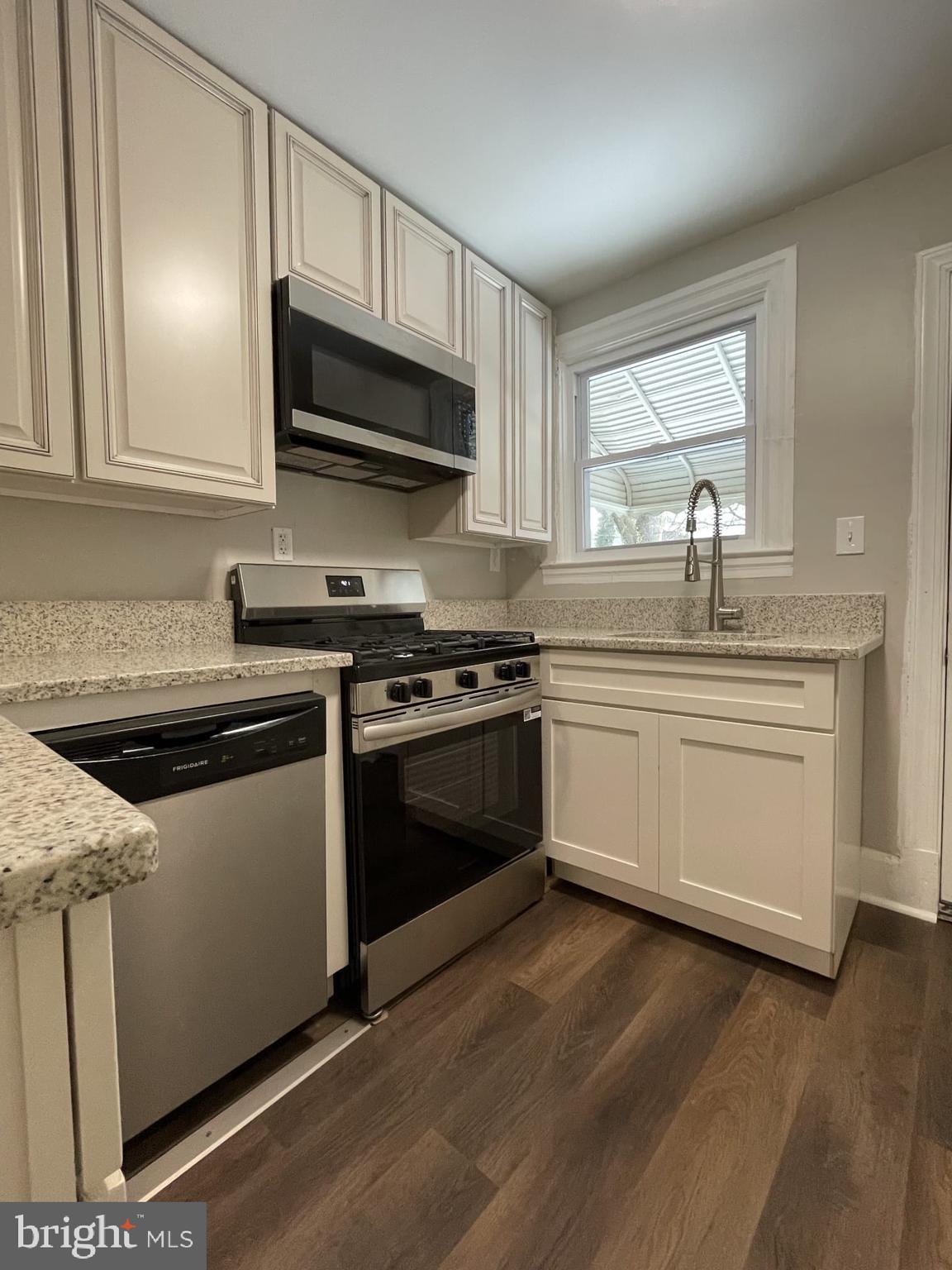 MOSHER - Residential