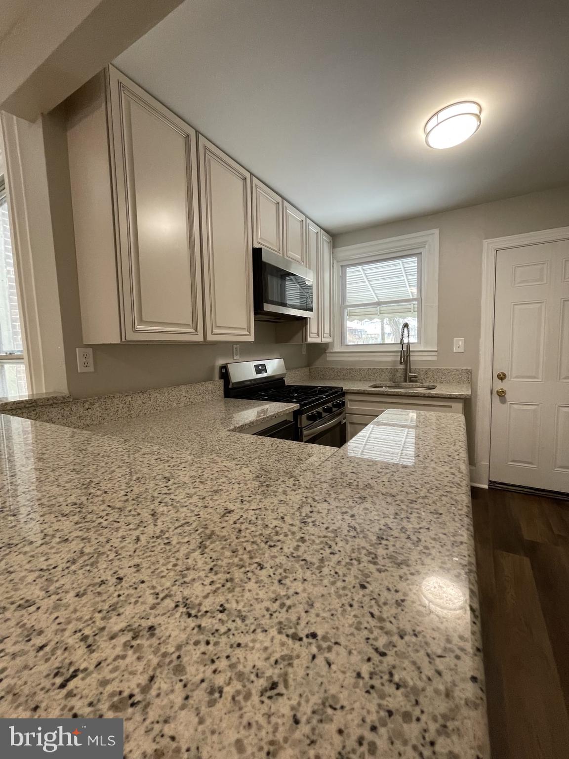 MOSHER - Residential