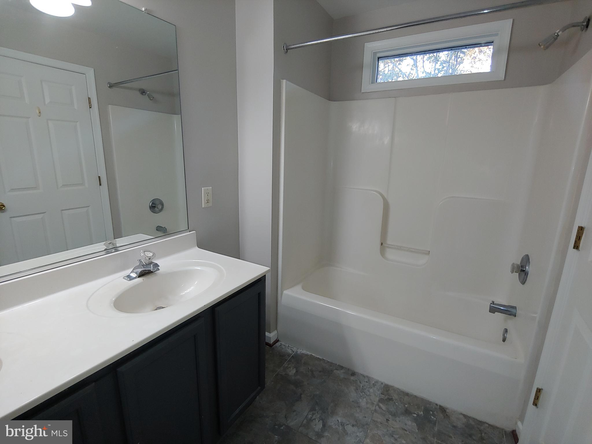 PINEY ORCHARD - Residential Lease