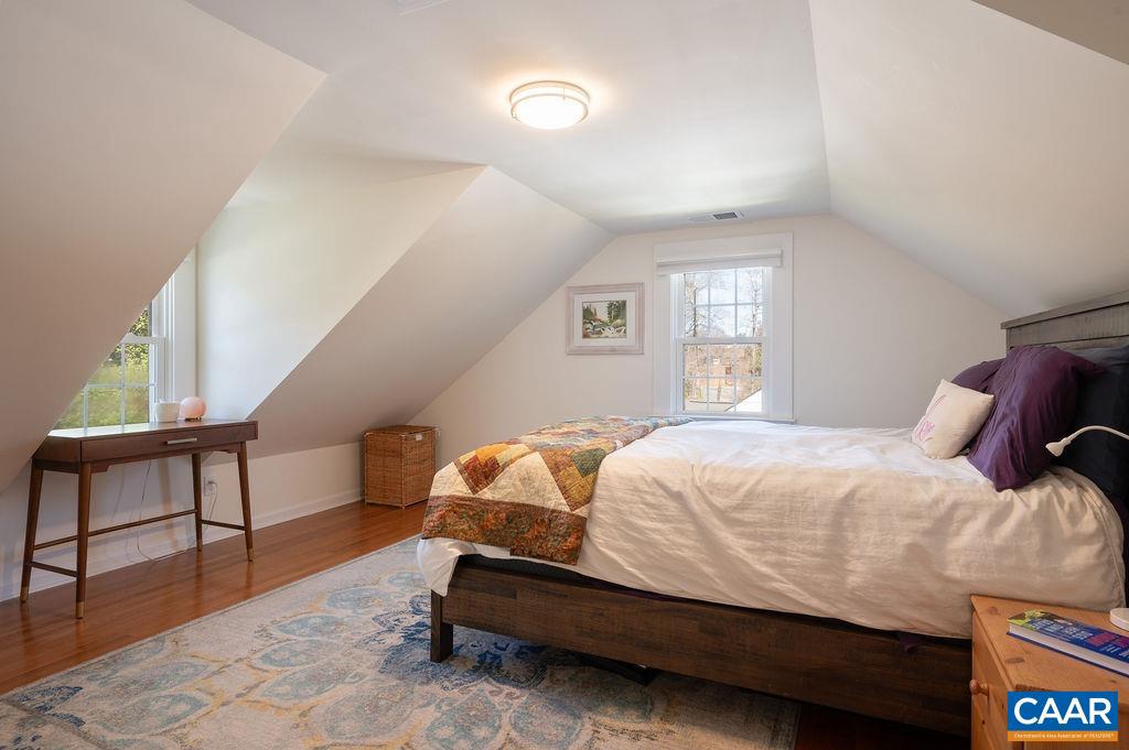 GREENLEAF TERRACE - Residential