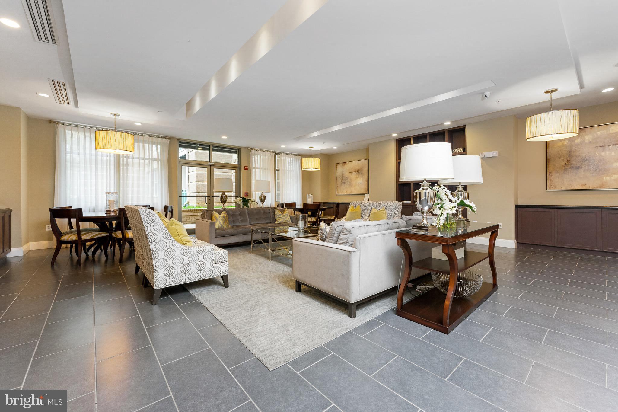 SAVOY AT RESTON TOWN CENTER - Residential Lease