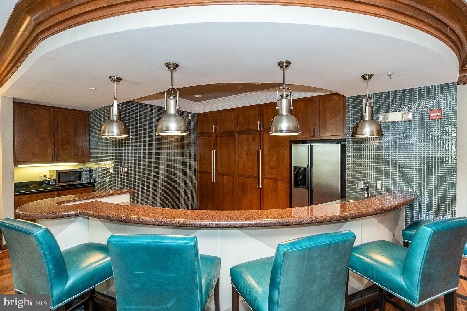 SAVOY AT RESTON TOWN CENTER - Residential Lease