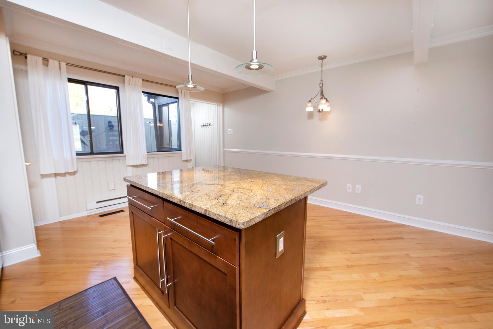 VILLAGE II - Residential Lease