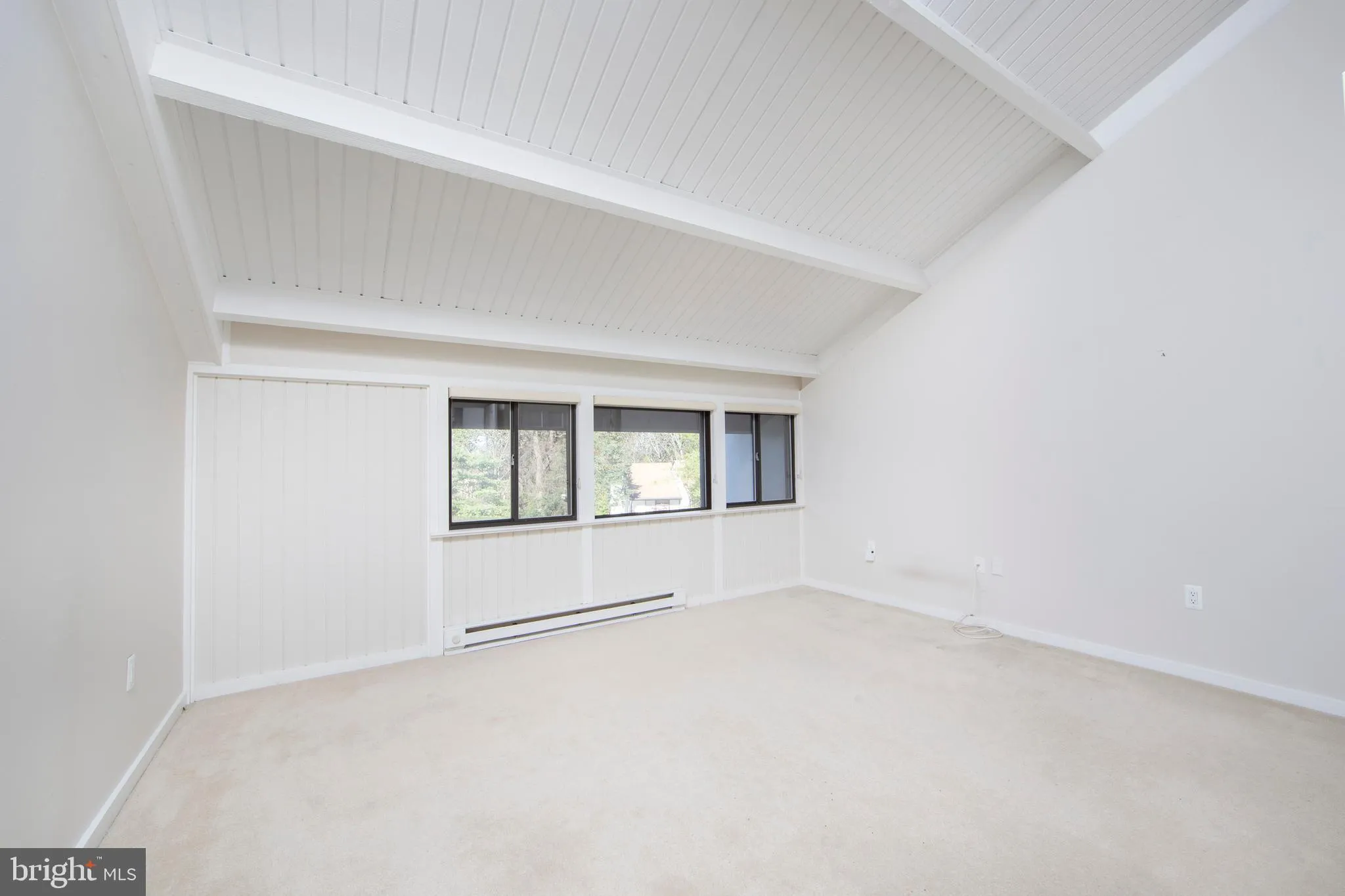 New Hope, Pennsylvania 18938, United States, 2 Bedrooms Bedrooms, ,2 BathroomsBathrooms,Residential,Active,4514