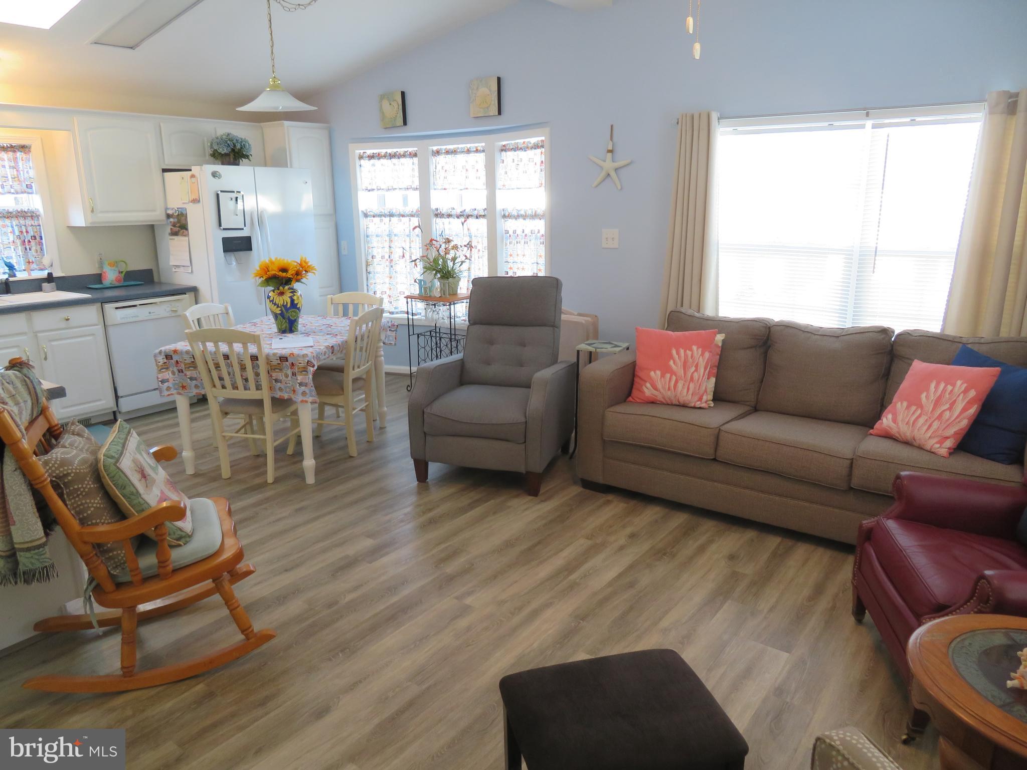 WHITE HORSE PARK PH 3 - Residential