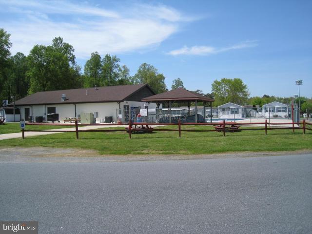 WHITE HORSE PARK PH 3 - Residential