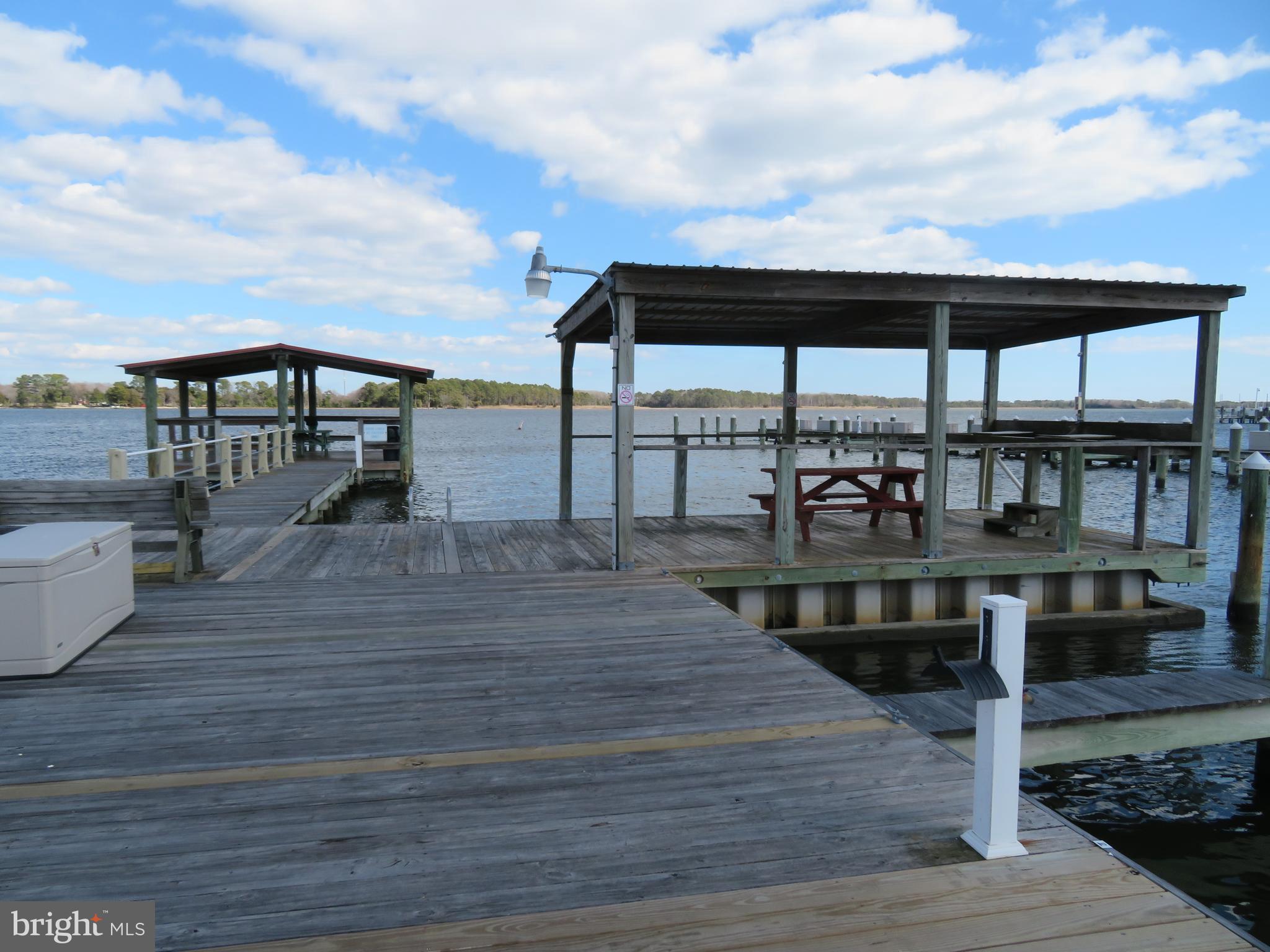 WHITE HORSE PARK PH 3 - Residential