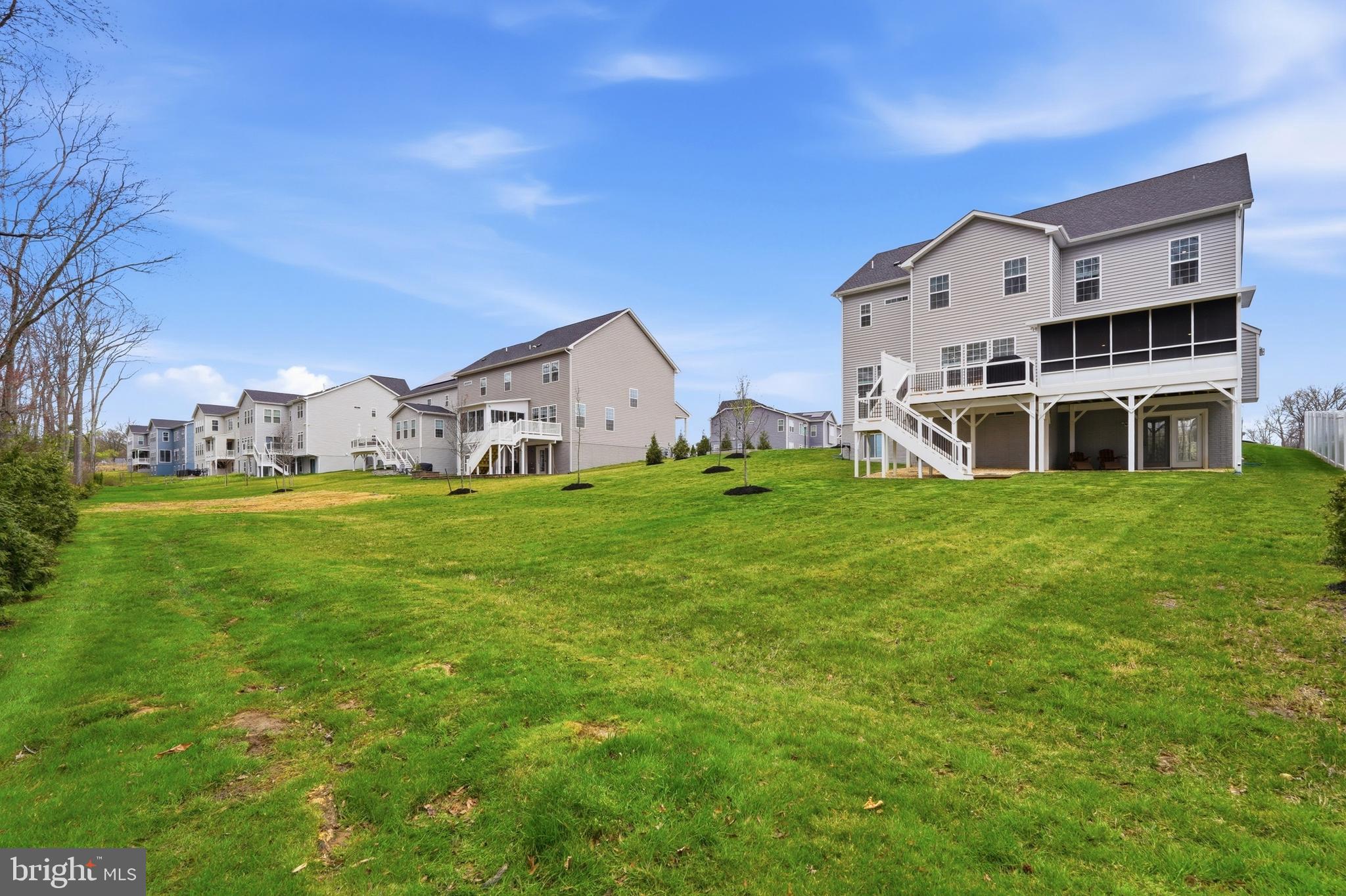 FAIRWAY ESTATES - Residential