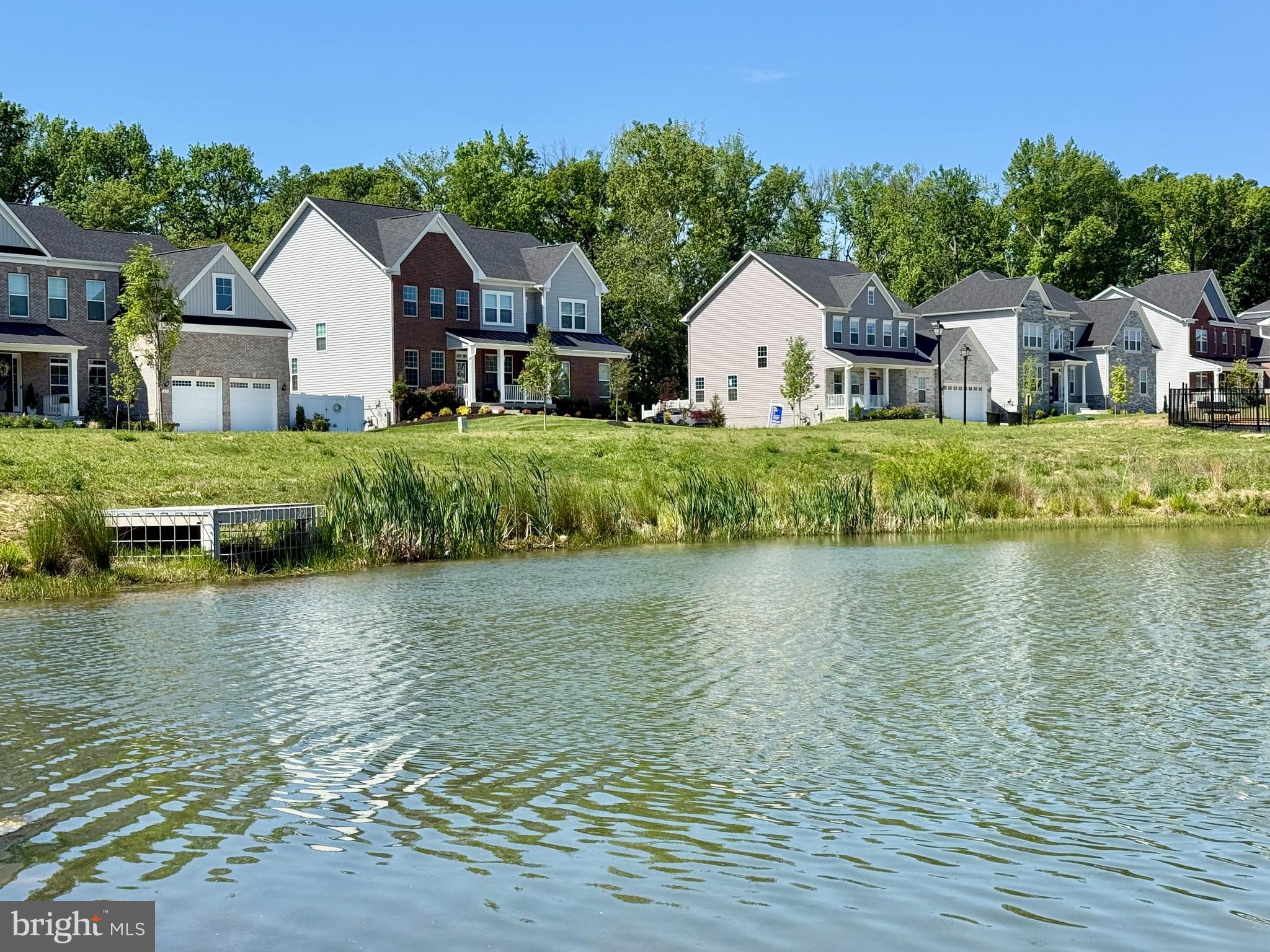 FAIRWAY ESTATES - Residential