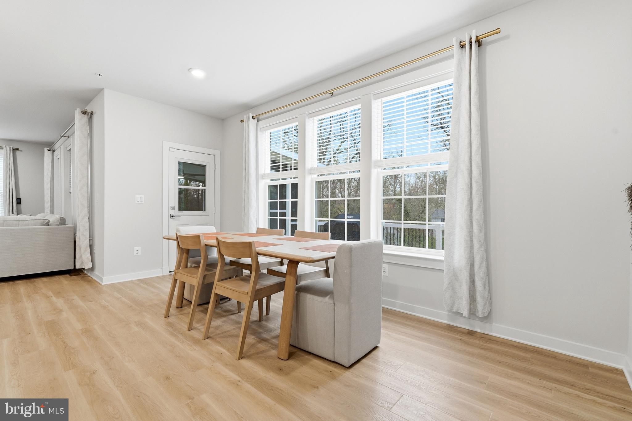 FAIRWAY ESTATES - Residential